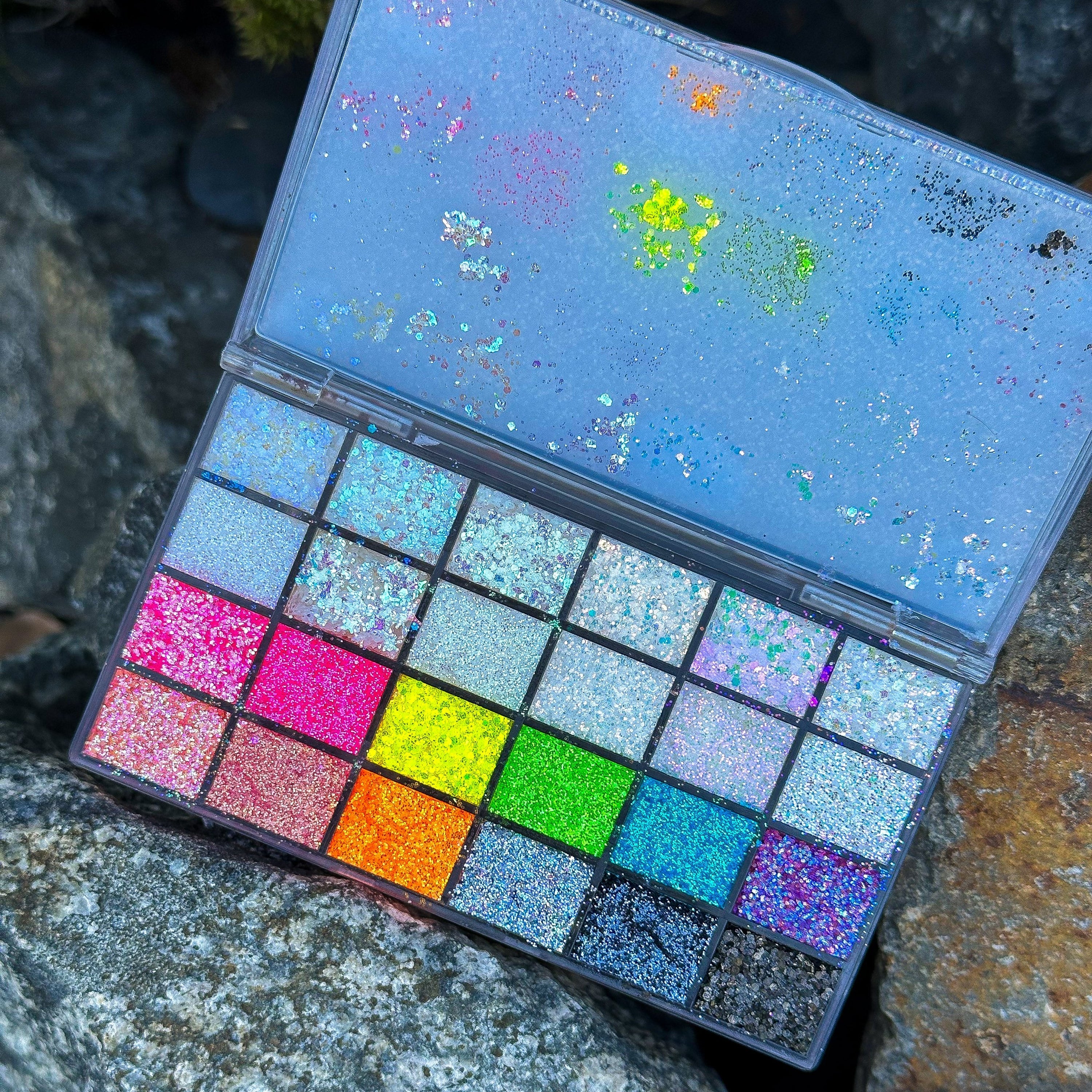 Across the Glitterverse - Mini 24-Color Glitter Palette
