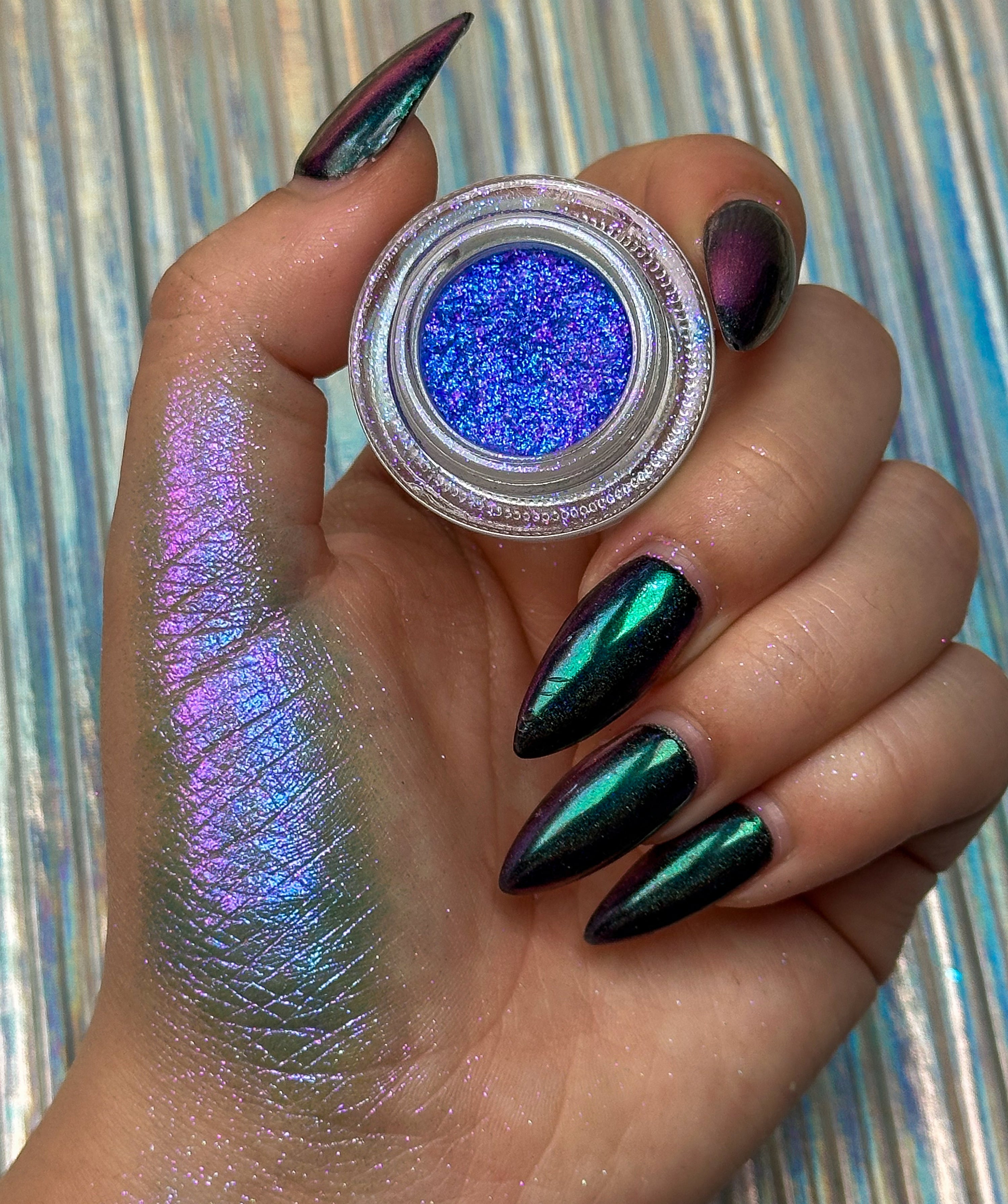 Nebula - Chromatic Iridescent Loose Eyeshadow