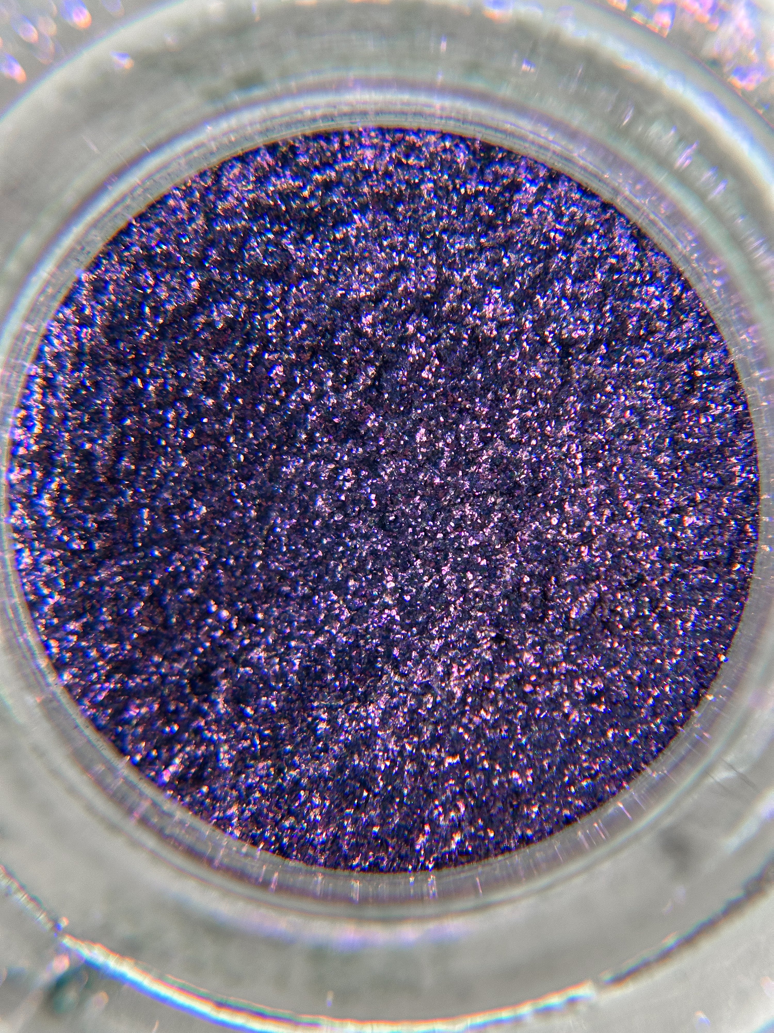 Space Age Duochrome Loose Eyeshadow