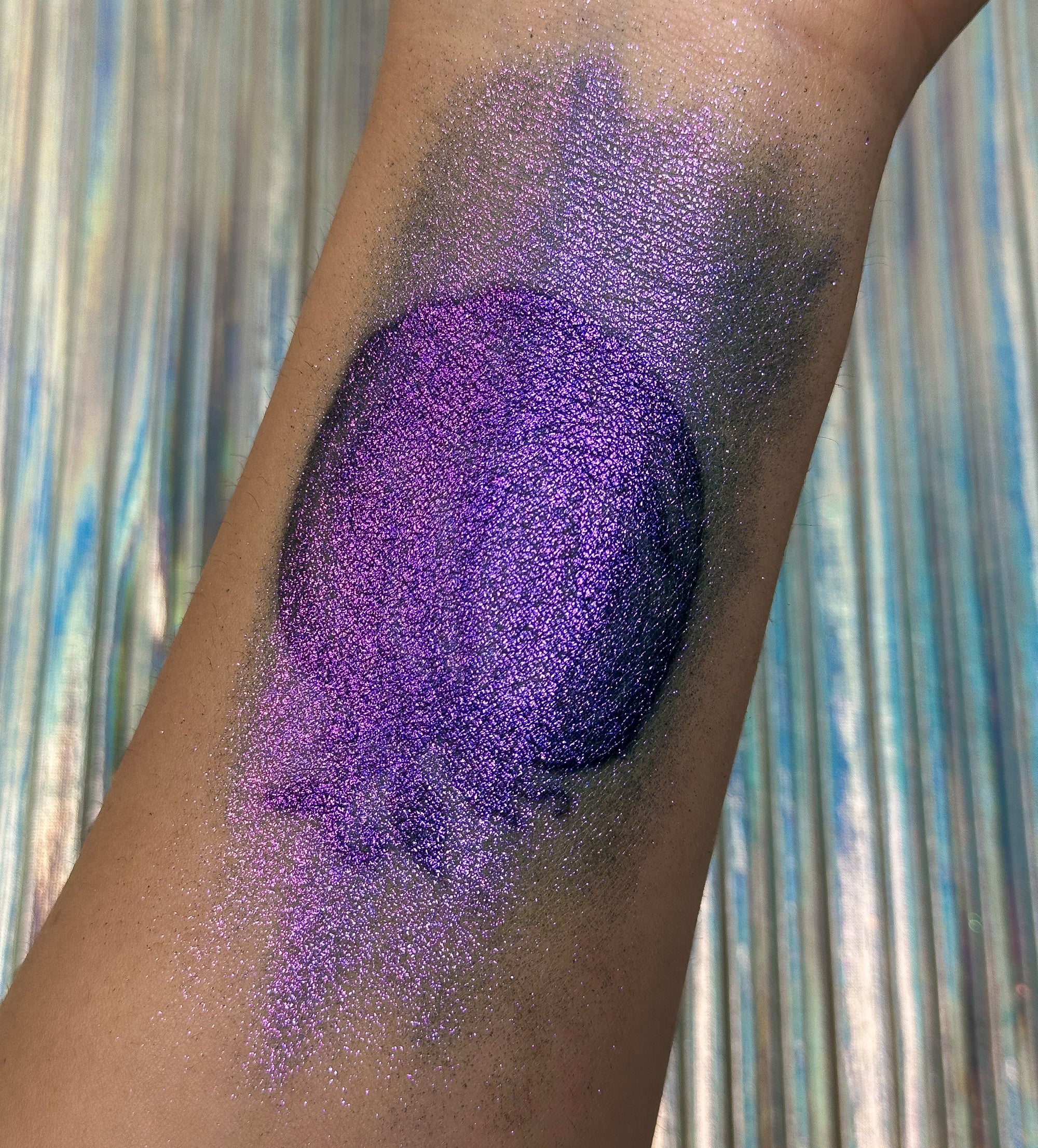 Space Age Duochrome Loose Eyeshadow
