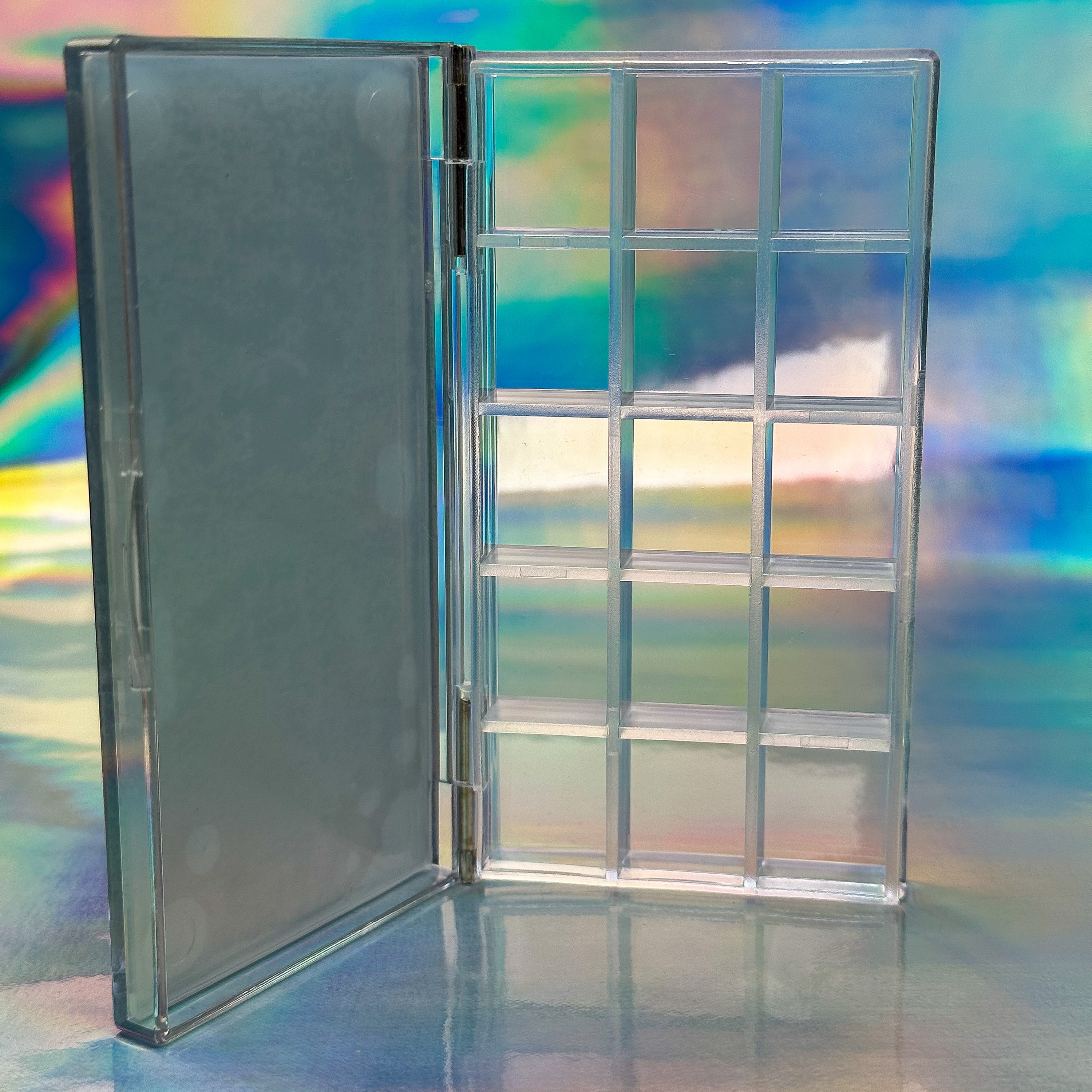 Empty Mini Palette – Travel-Friendly Makeup Case (15 wells)
