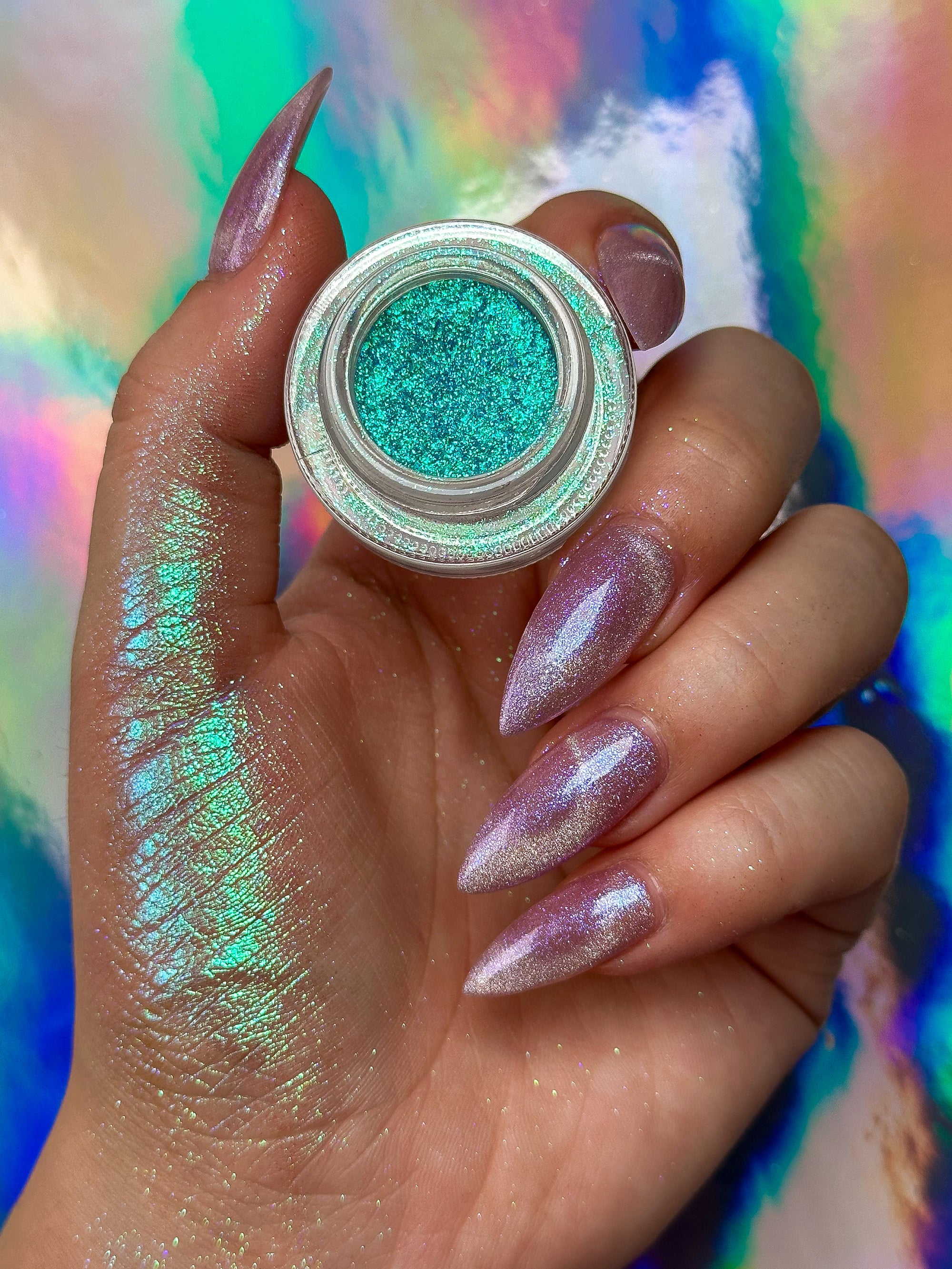 Hylia - Chromatic Iridescent Loose Eyeshadow