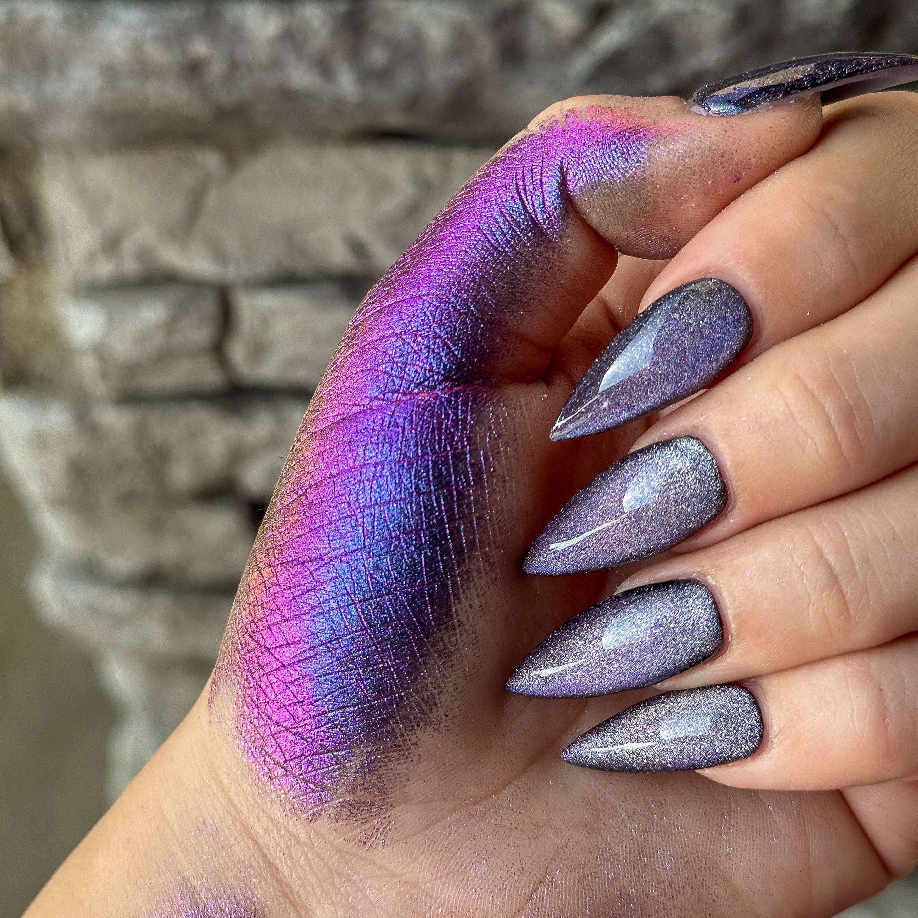 Galaxy Duochrome Loose Eyeshadow