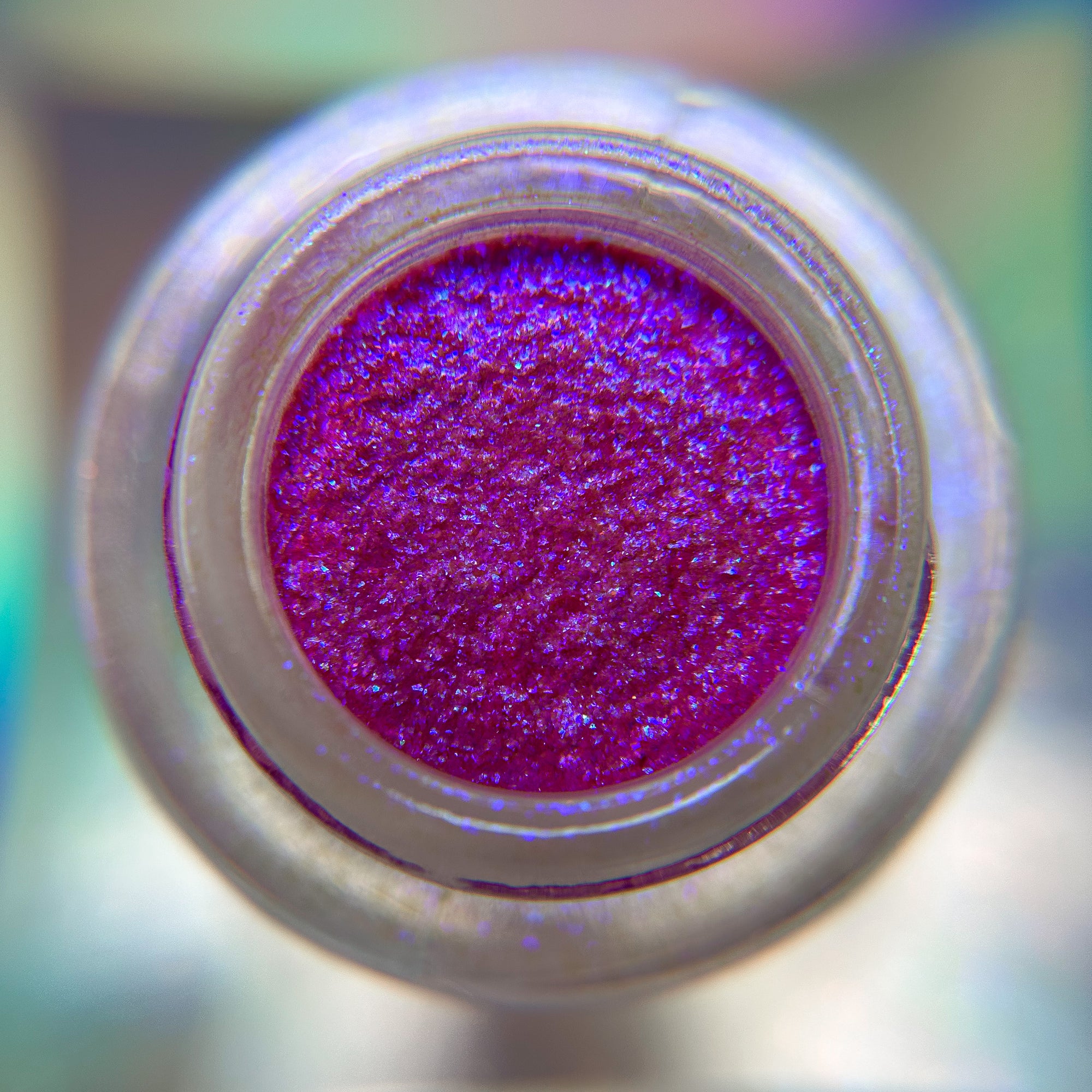 Venus - Chromatic Iridescent Loose Eyeshadow