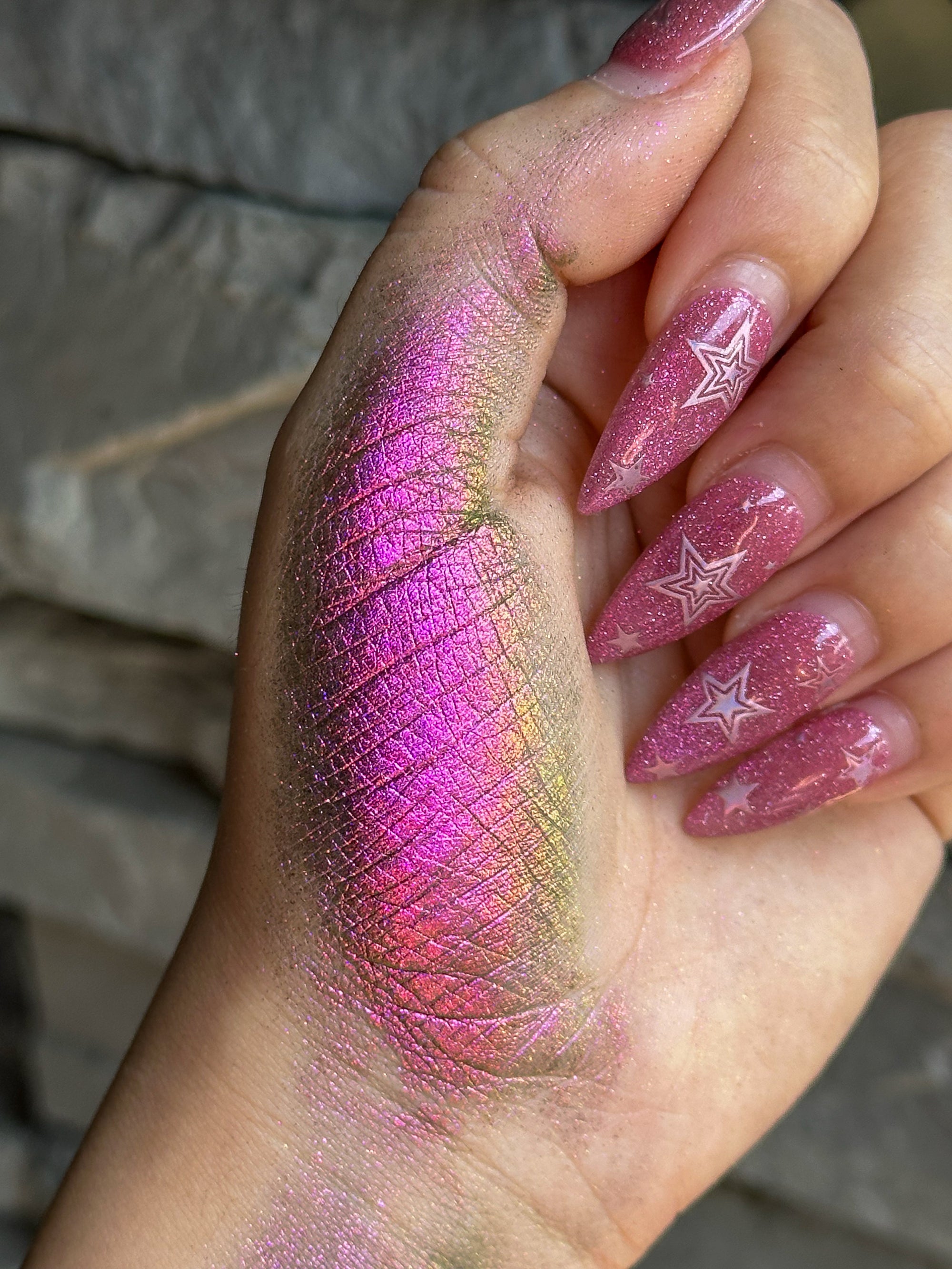 Lovefool Duochrome Loose Eyeshadow