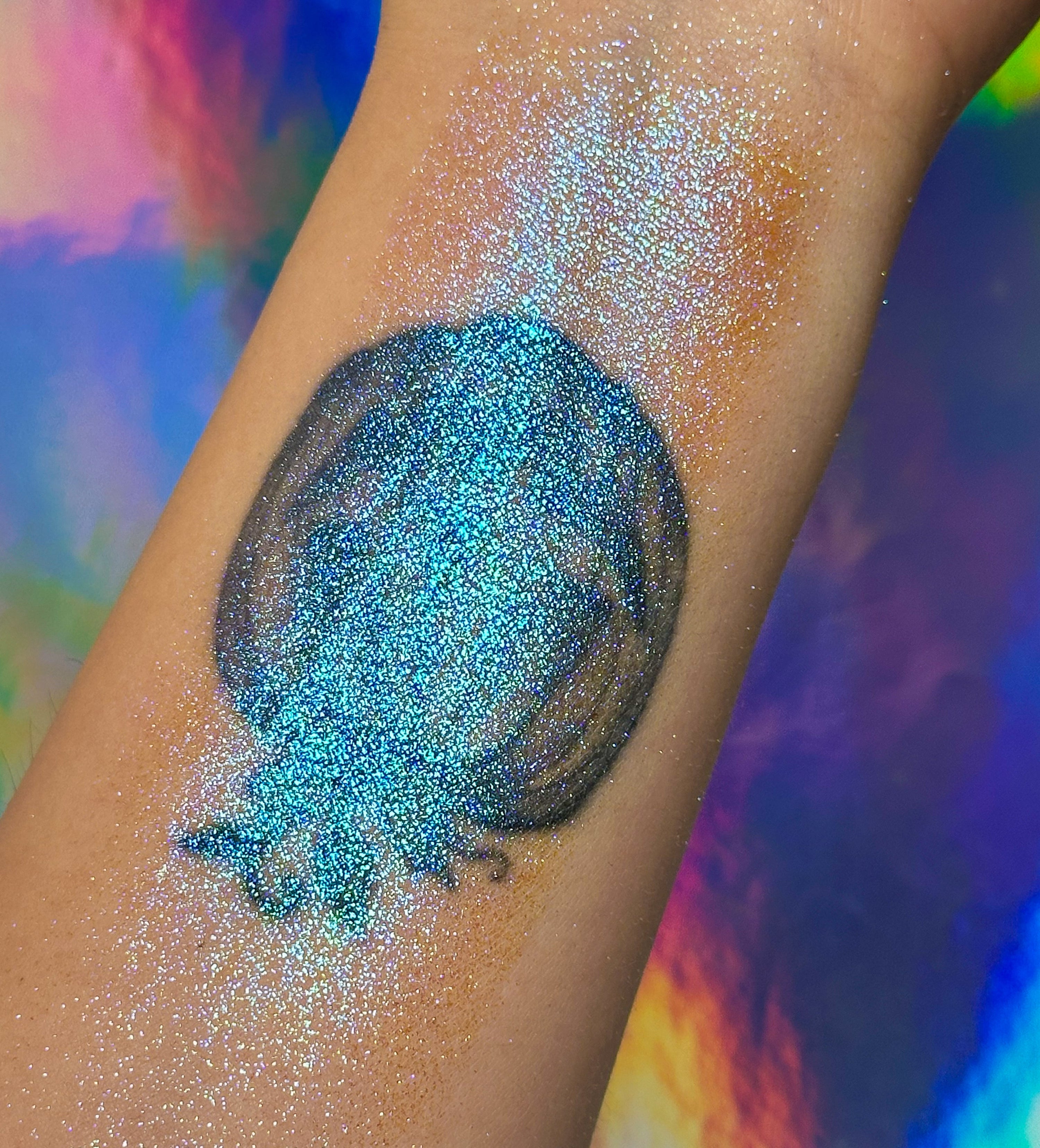 Titania - Chromatic Iridescent Loose Eyeshadow