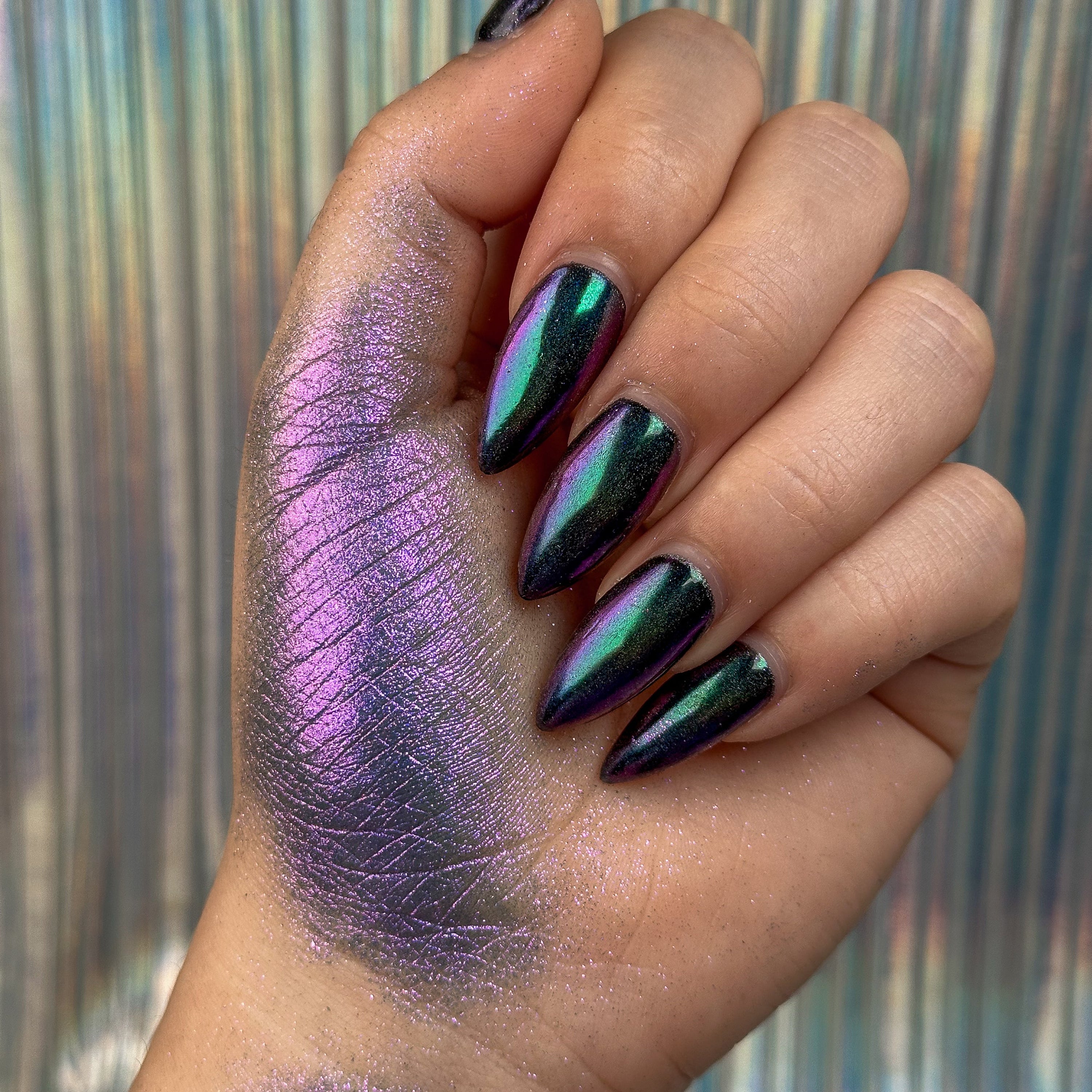 Space Age Duochrome Loose Eyeshadow