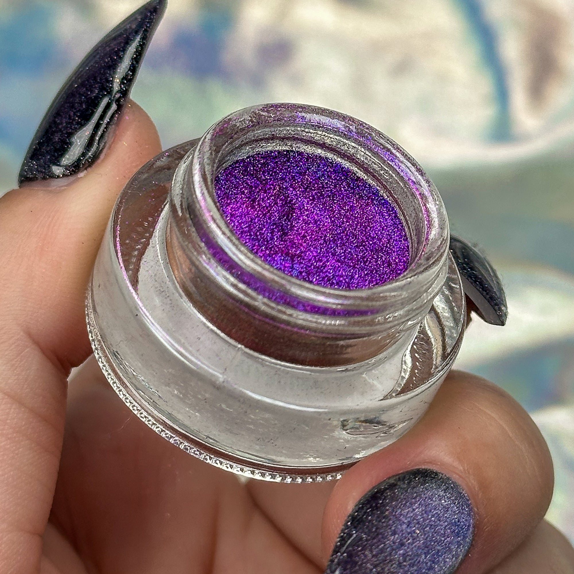 Galaxy Duochrome Loose Eyeshadow