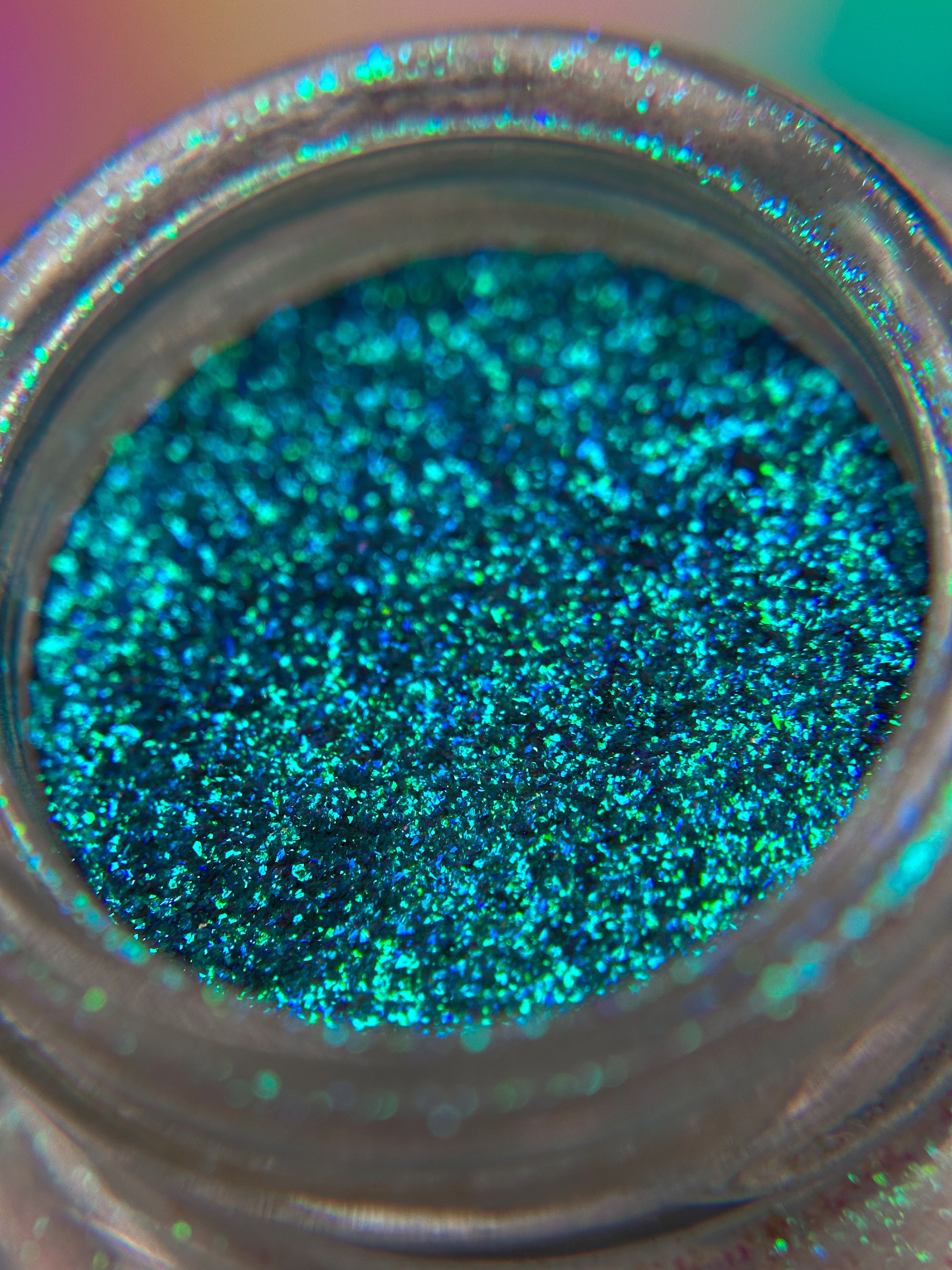 Hylia - Chromatic Iridescent Loose Eyeshadow