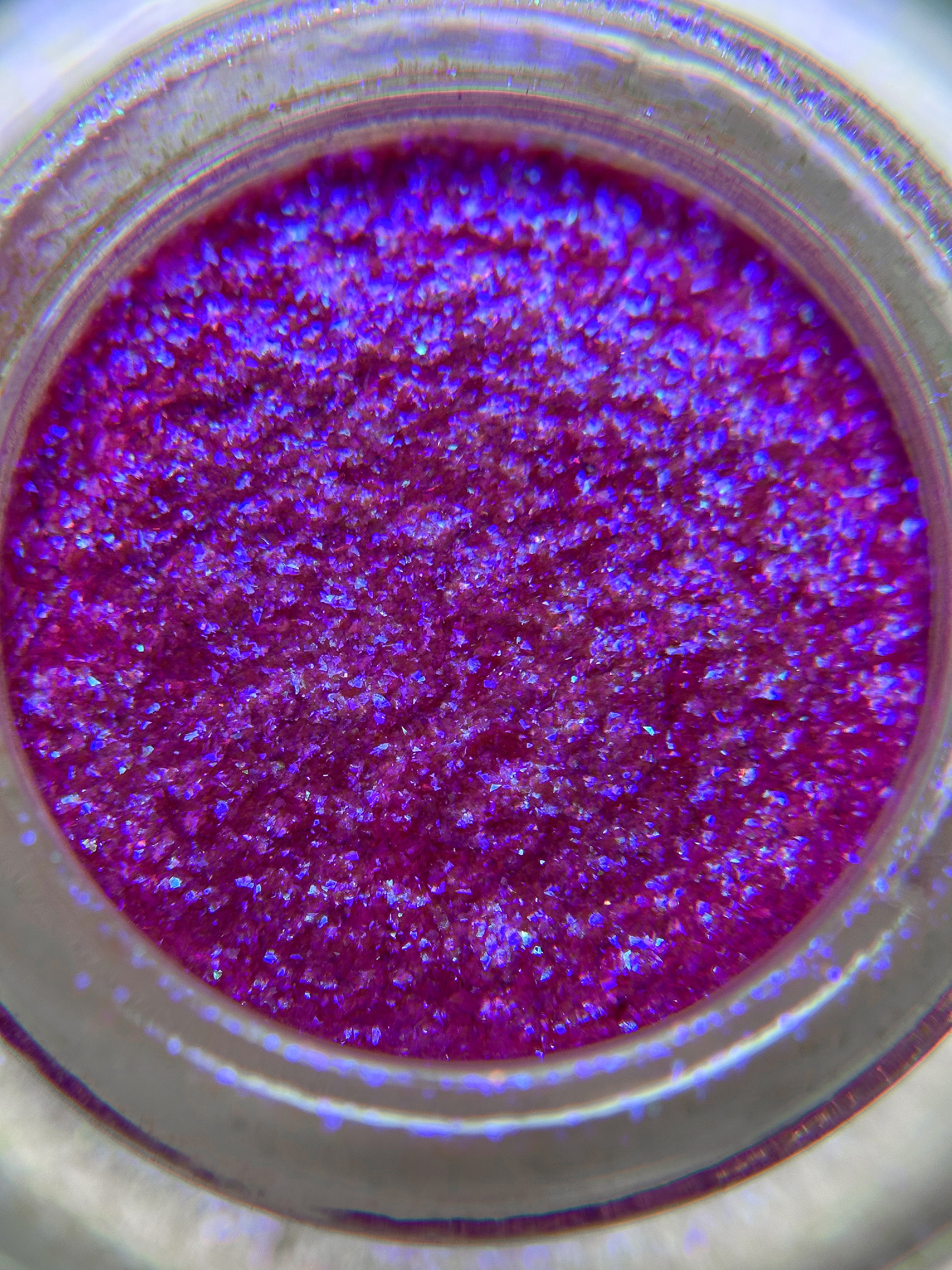 Venus - Chromatic Iridescent Loose Eyeshadow