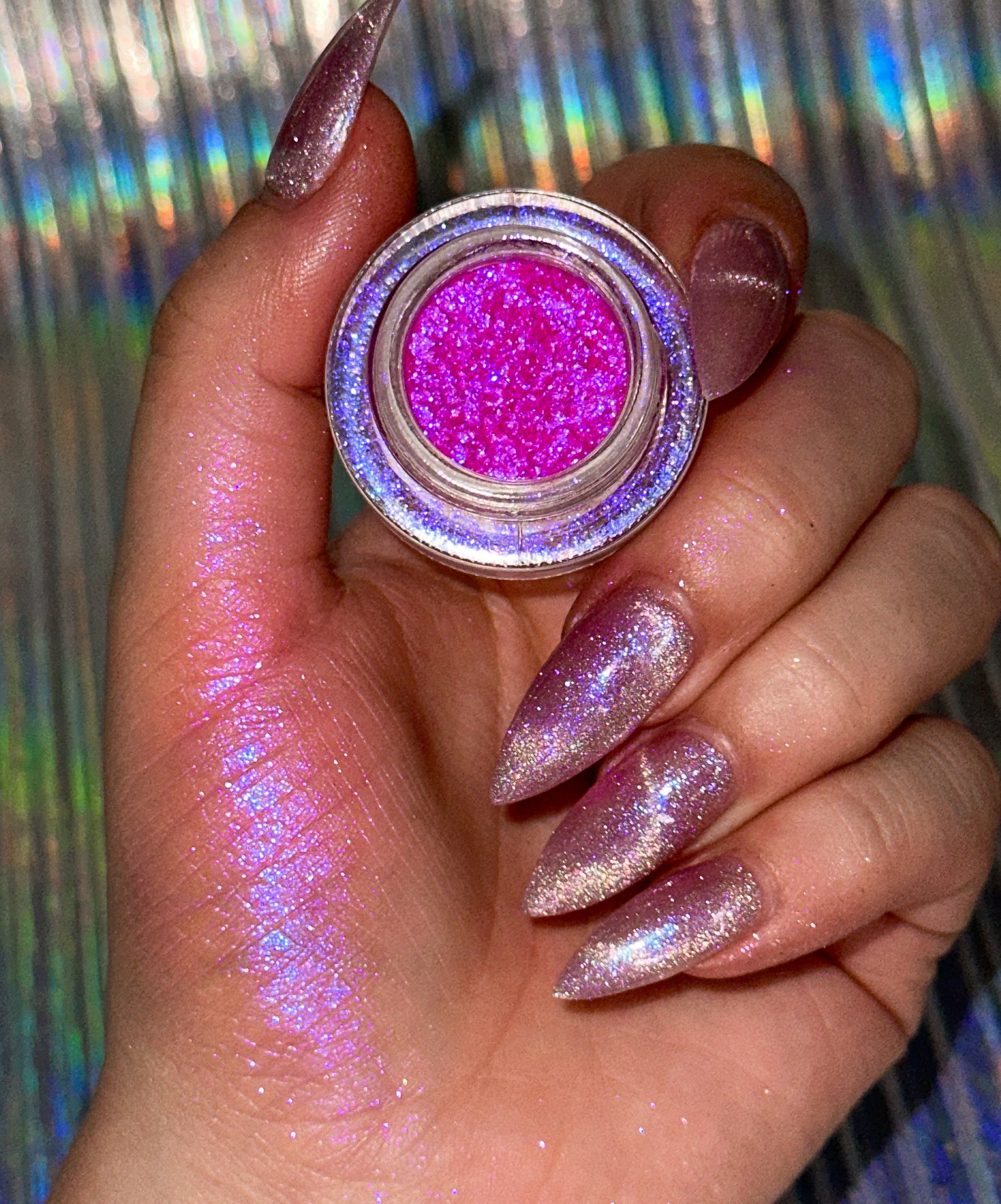 Venus - Chromatic Iridescent Loose Eyeshadow