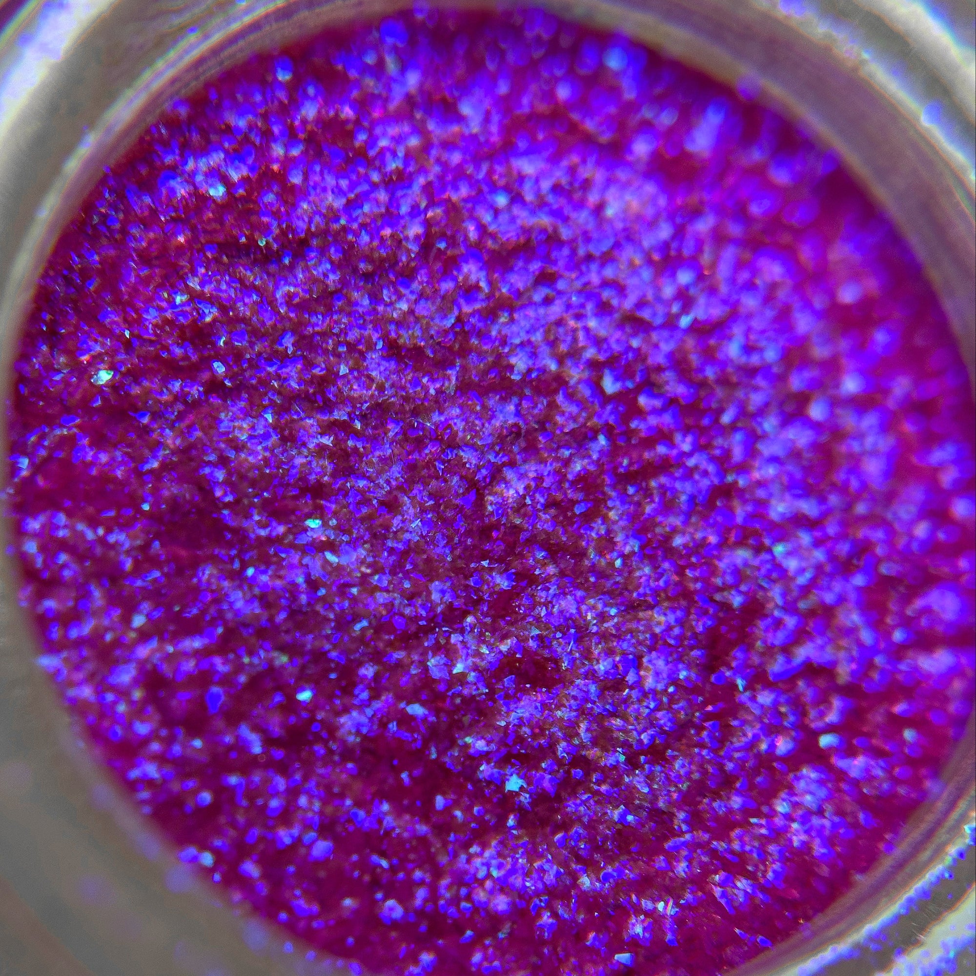 Venus - Chromatic Iridescent Loose Eyeshadow
