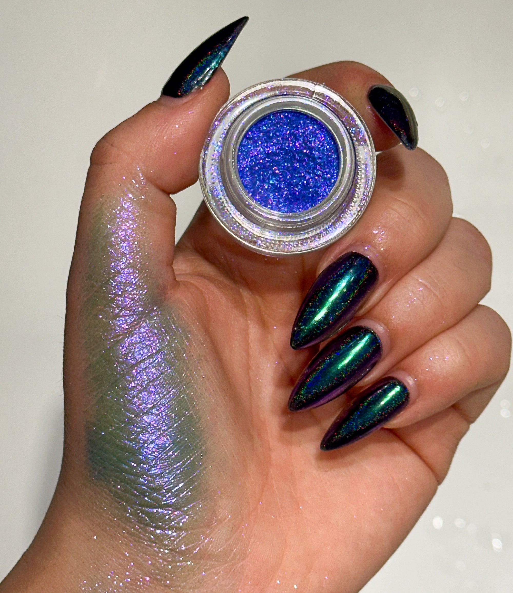 Nebula - Chromatic Iridescent Loose Eyeshadow