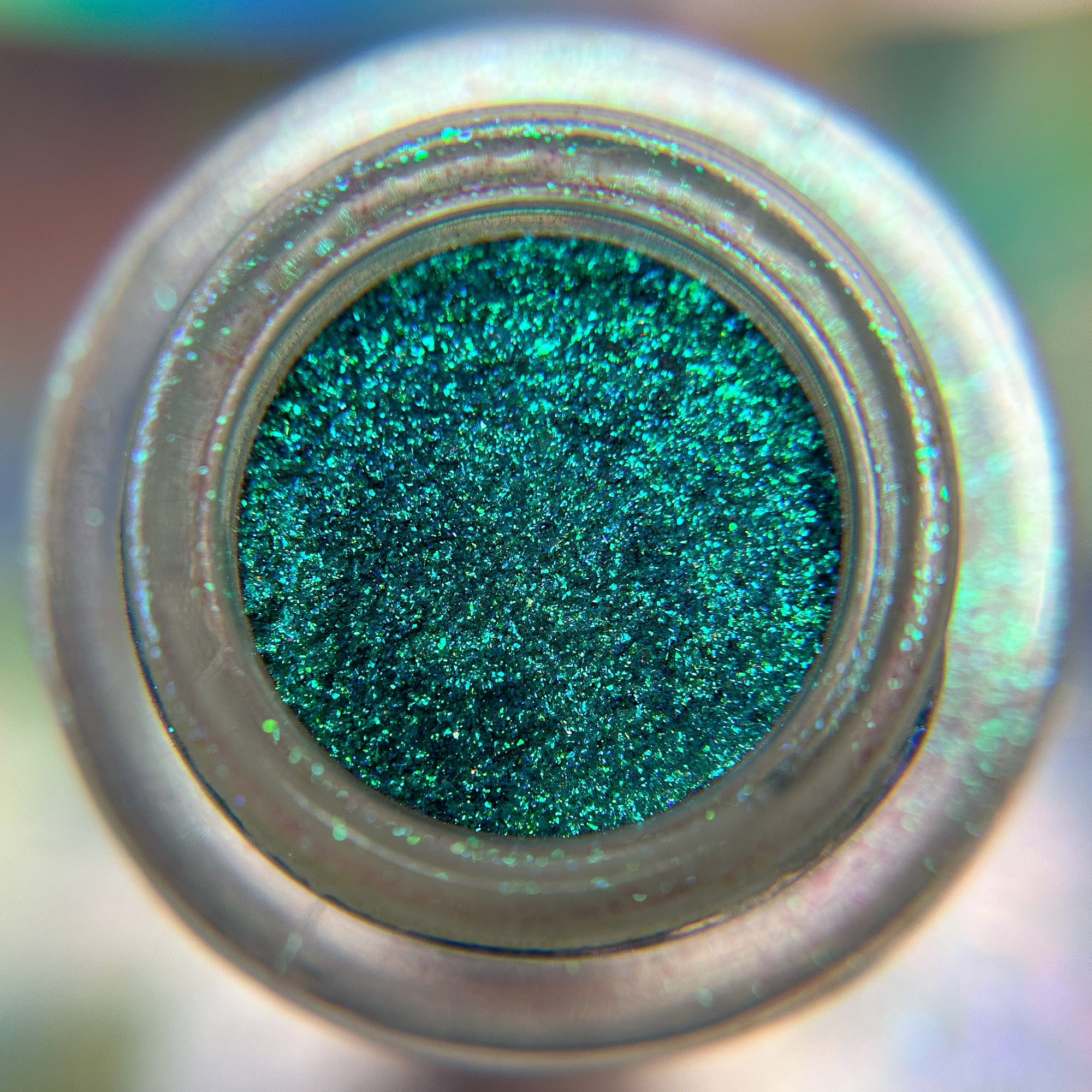 Hylia - Chromatic Iridescent Loose Eyeshadow