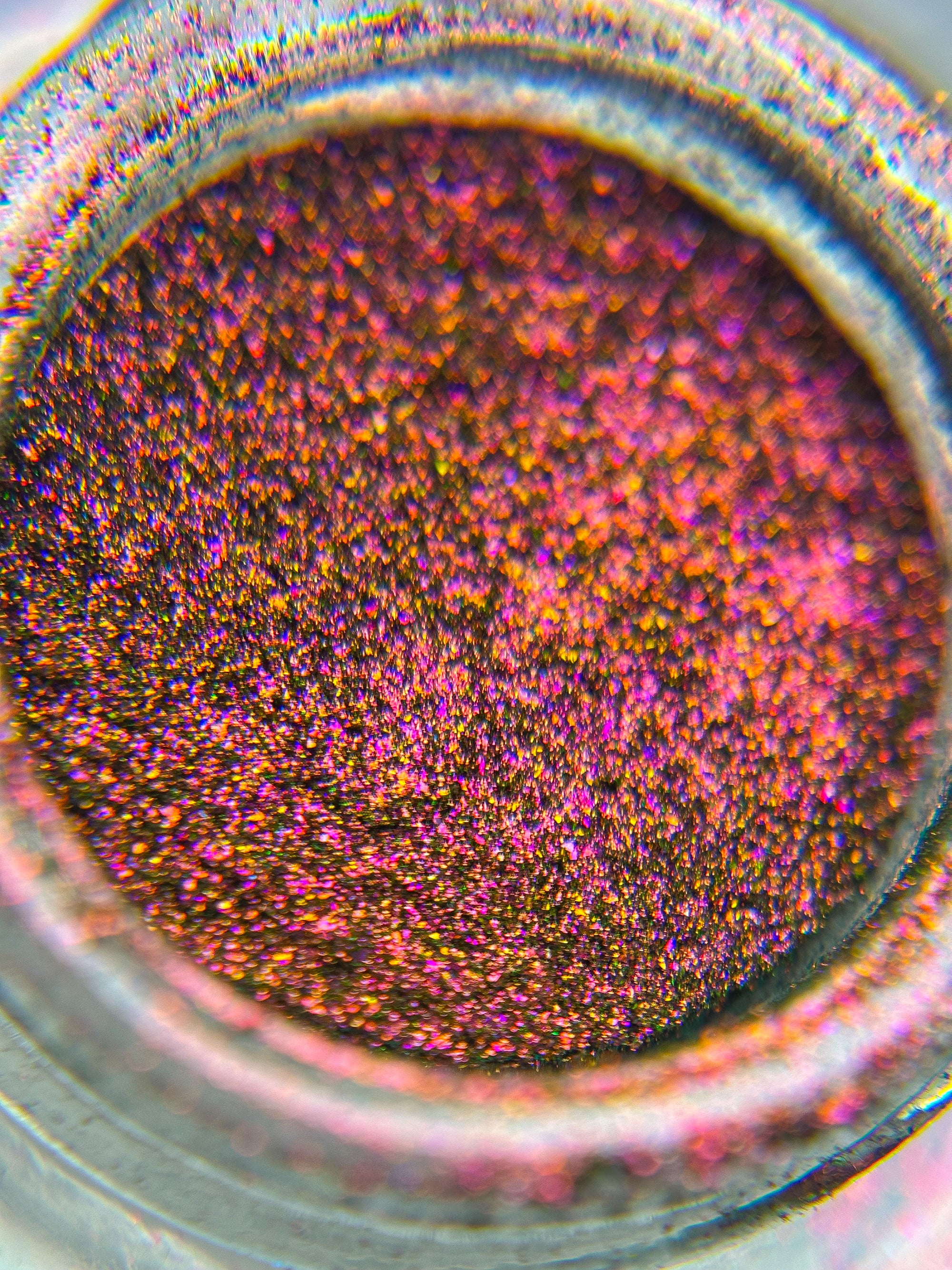 Lovefool Duochrome Loose Eyeshadow
