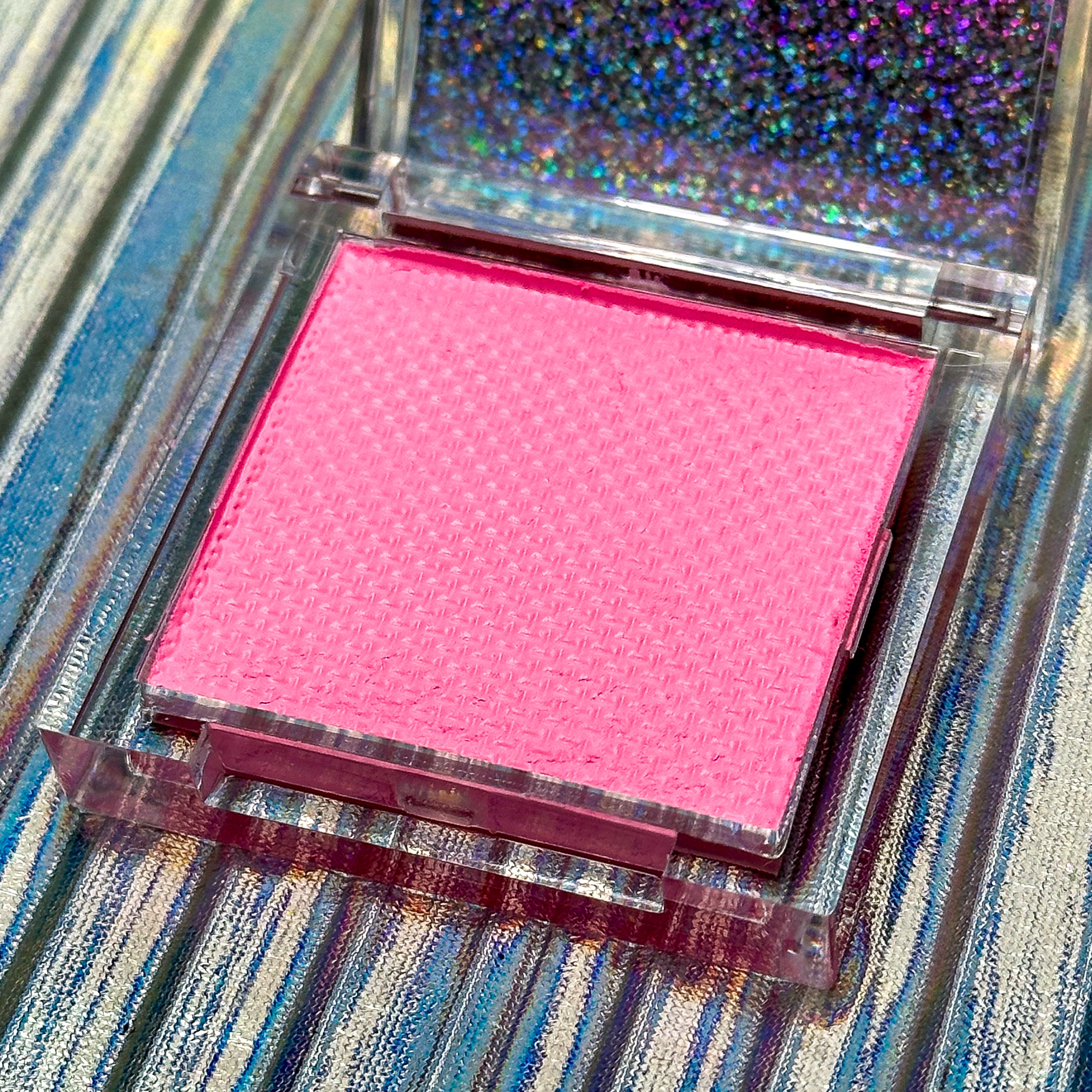 Bubblegum Bitch Splash Liner