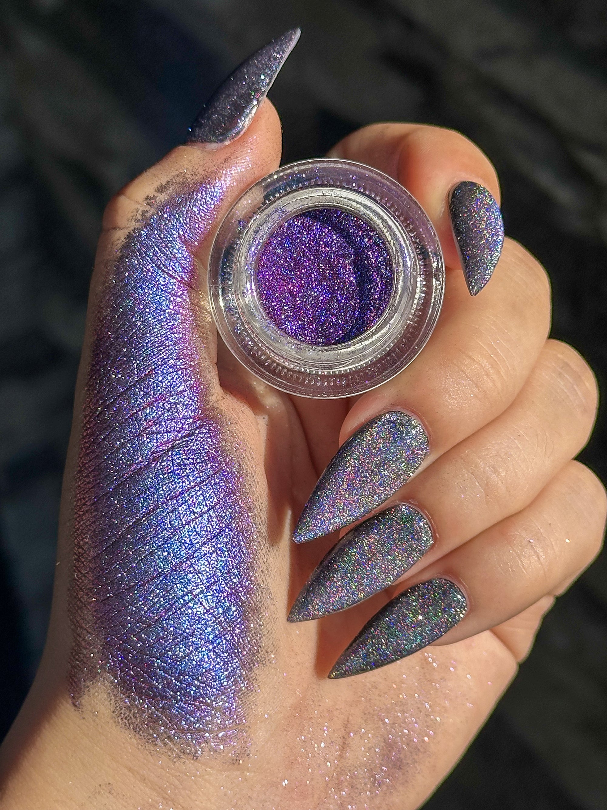 Galaxy Duochrome Loose Eyeshadow