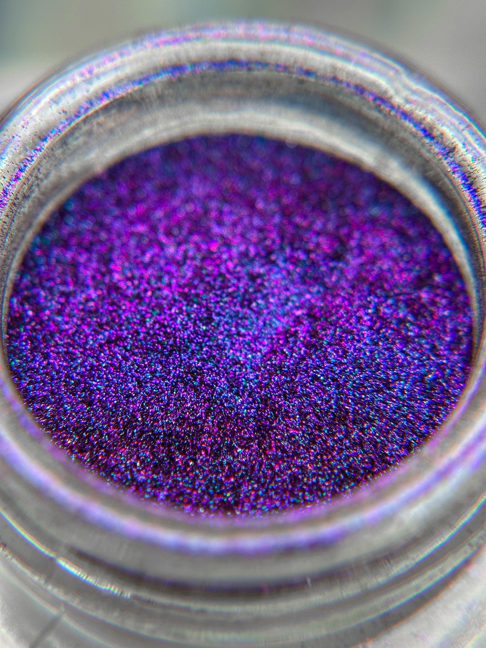 Galaxy Duochrome Loose Eyeshadow