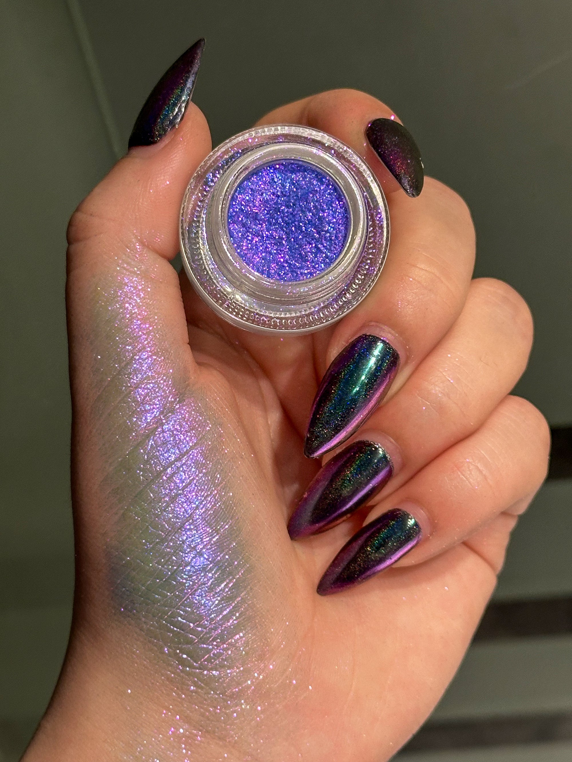 Chromatic Iridescent Loose Pigment Bundle (8 Shades)