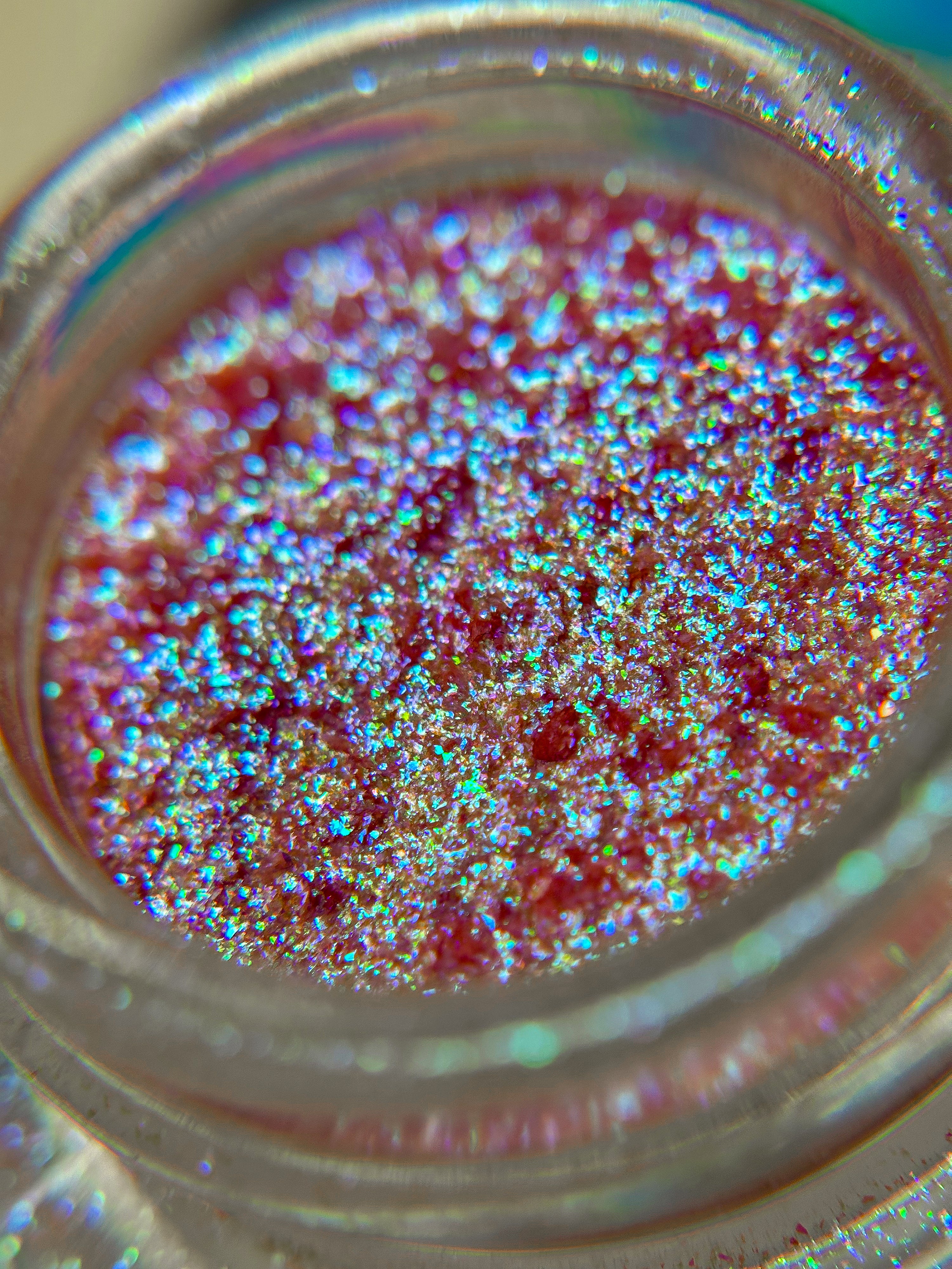 Titania - Chromatic Iridescent Loose Eyeshadow