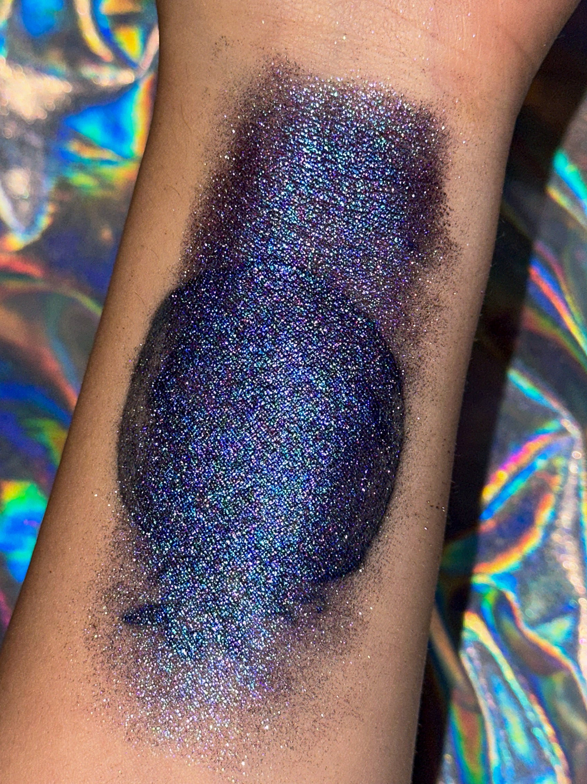 Galaxy Duochrome Loose Eyeshadow