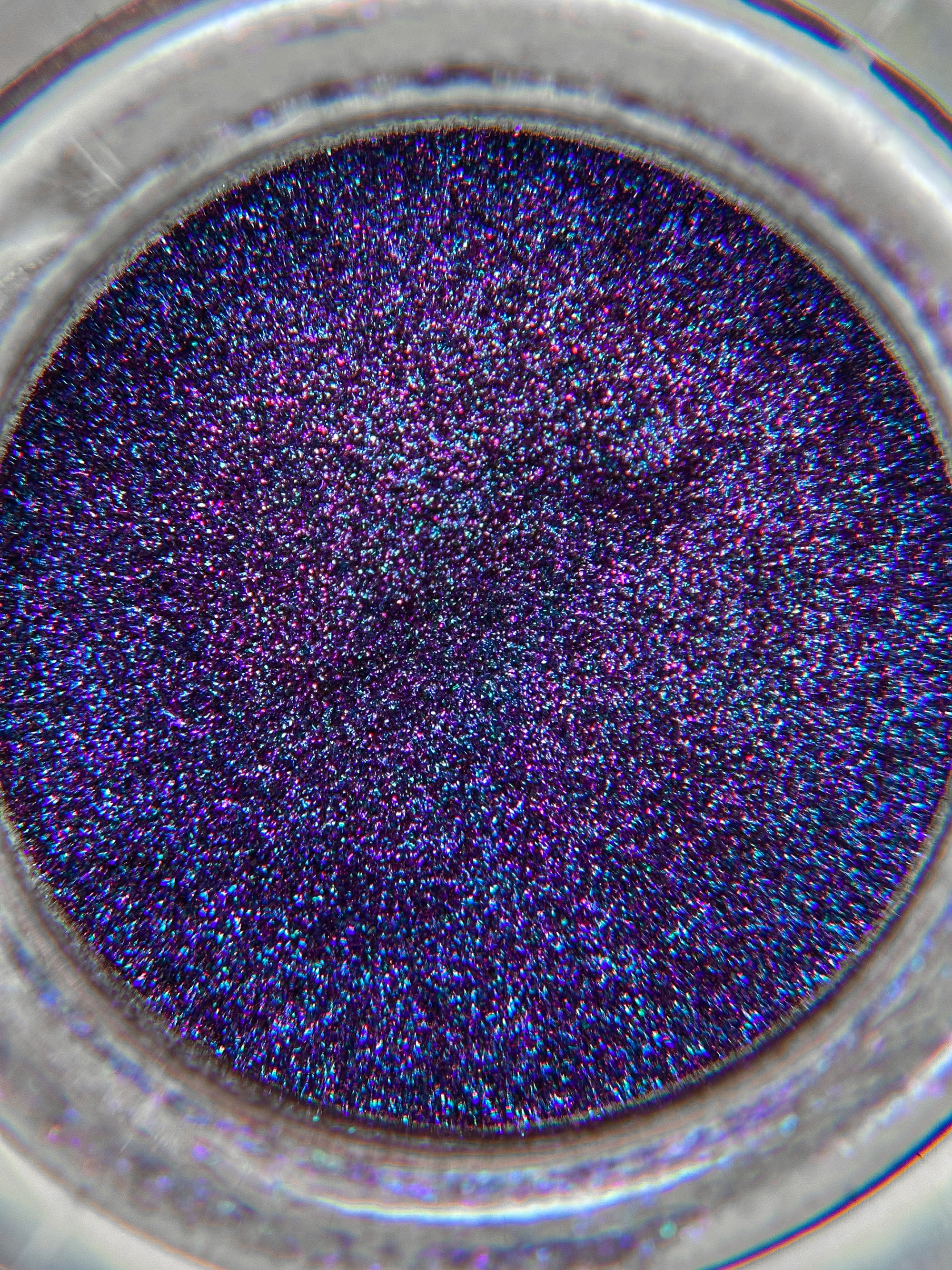Galaxy Duochrome Loose Eyeshadow
