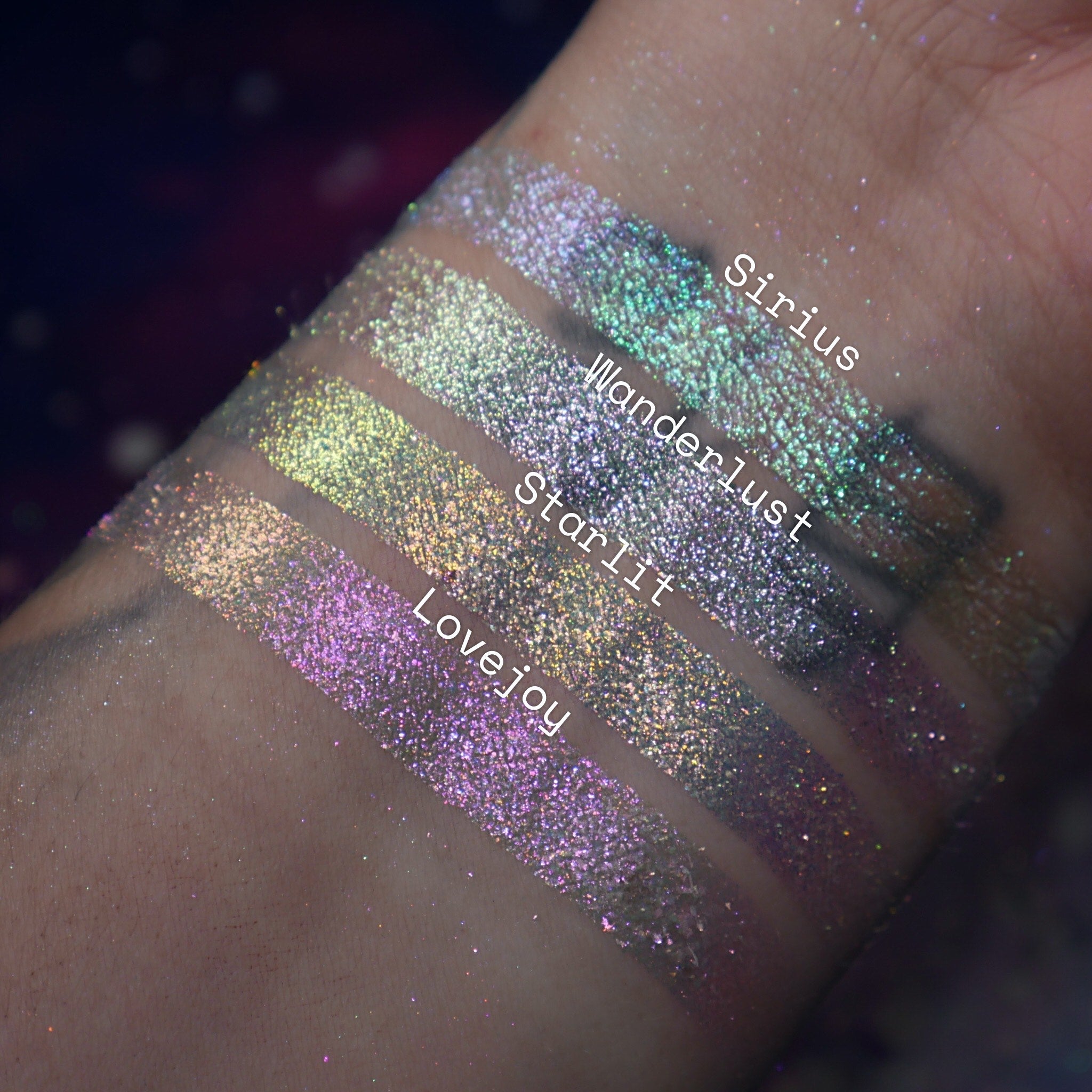 Wonderlust Loose Eyeshadow