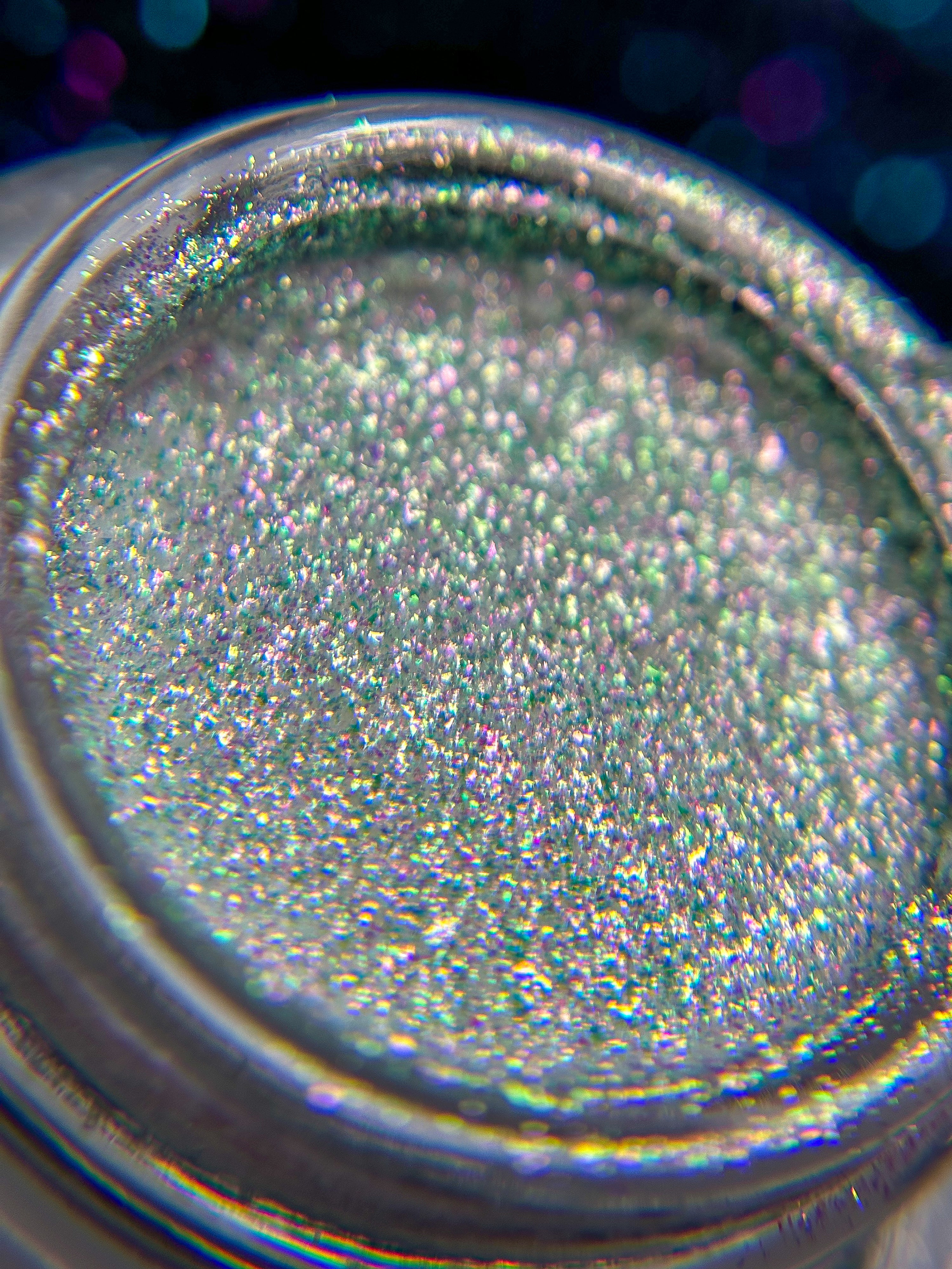 Wonderlust Loose Eyeshadow