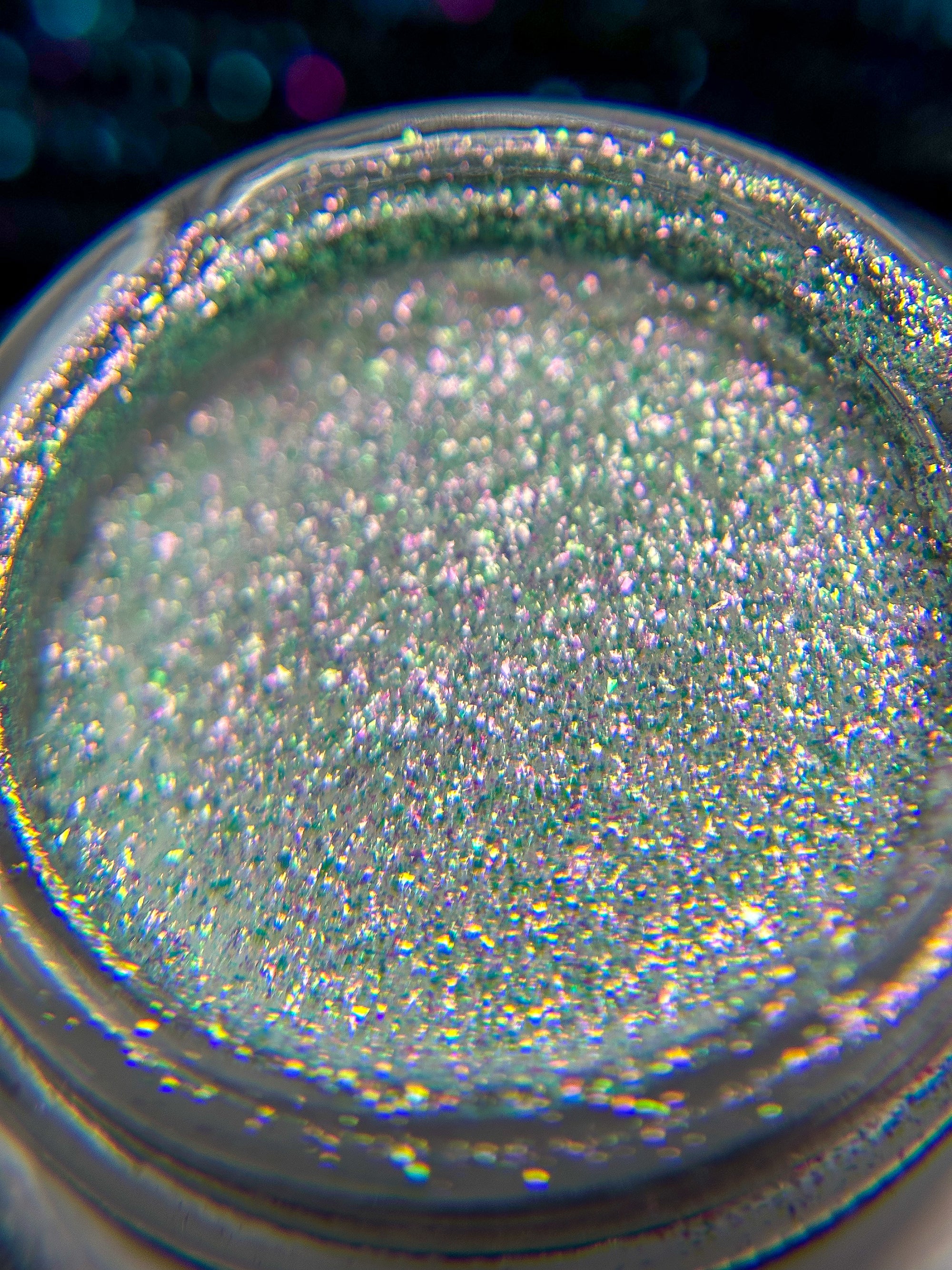 Wonderlust Loose Eyeshadow