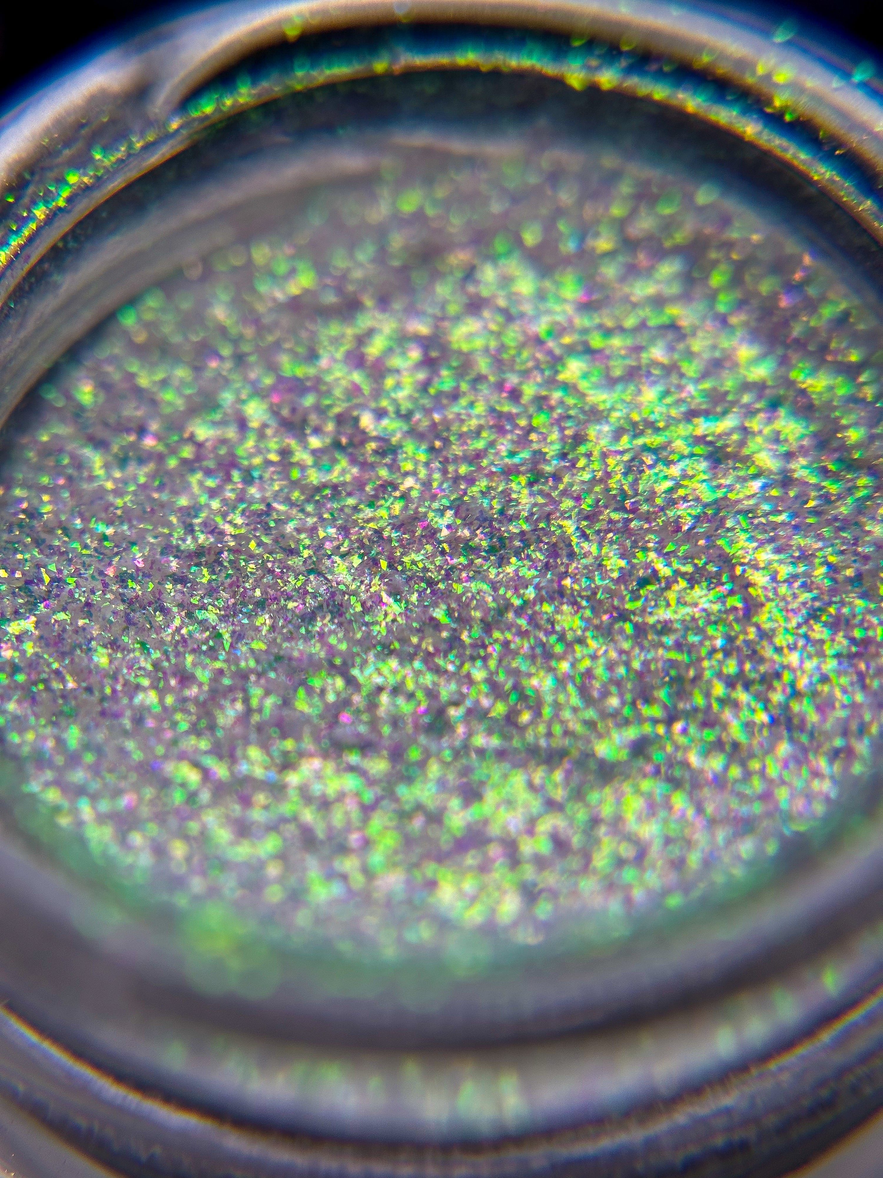Artemis Loose Eyeshadow