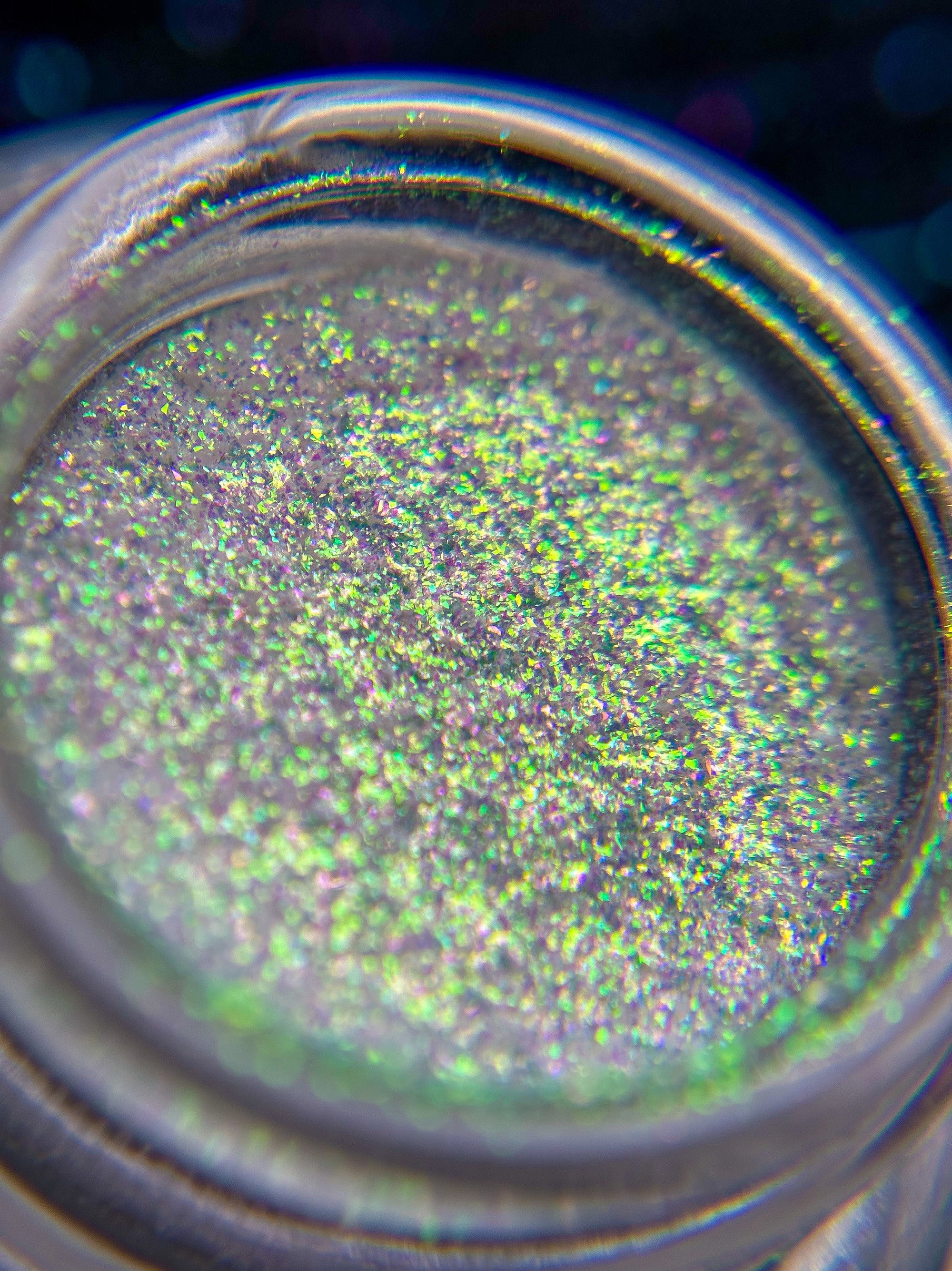 Artemis Loose Eyeshadow