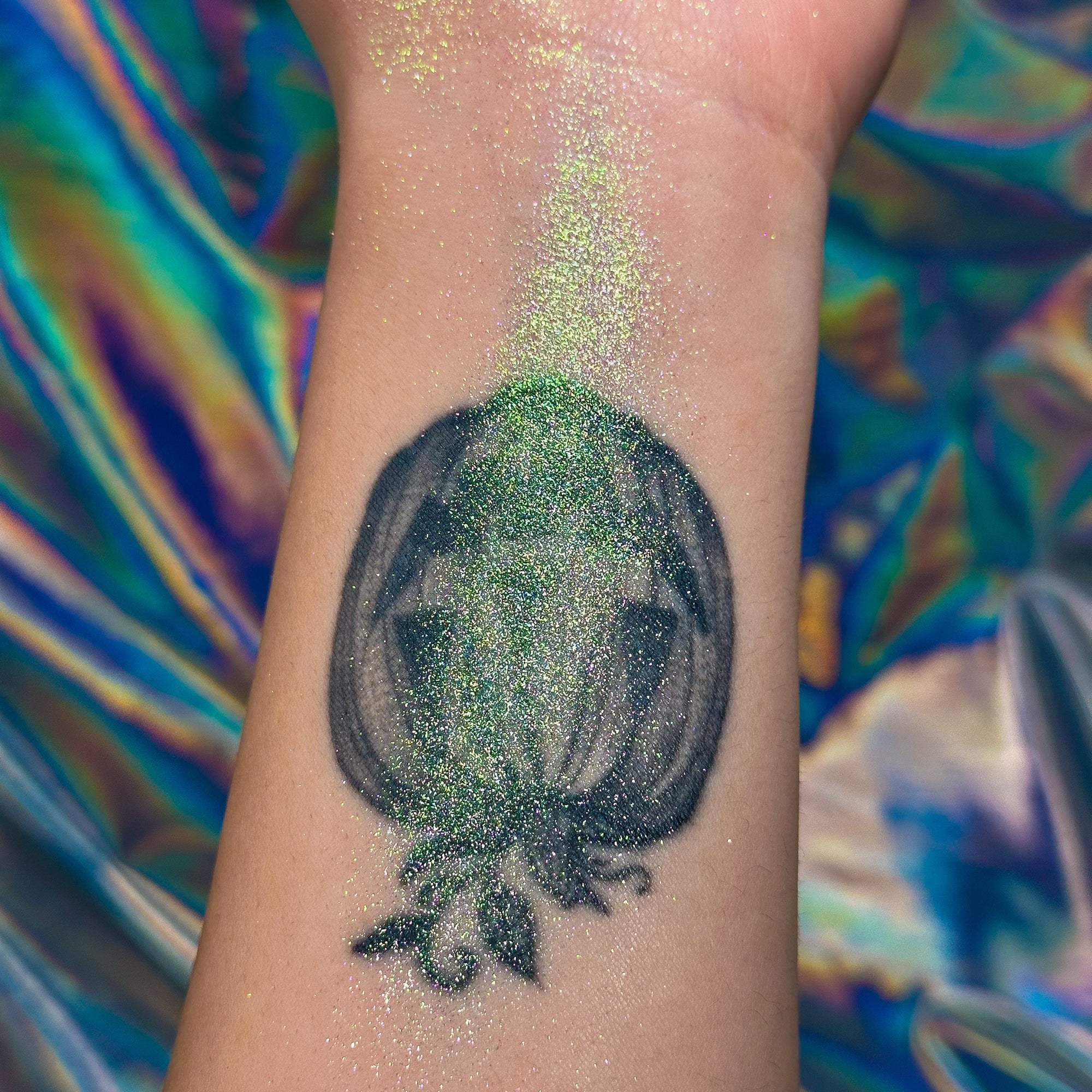 Artemis Loose Eyeshadow