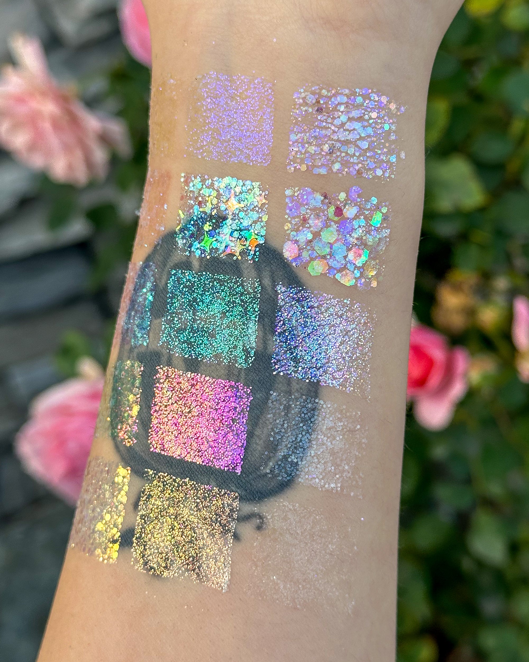 Diamond Skin - Mini 15 Color Glitter Palette