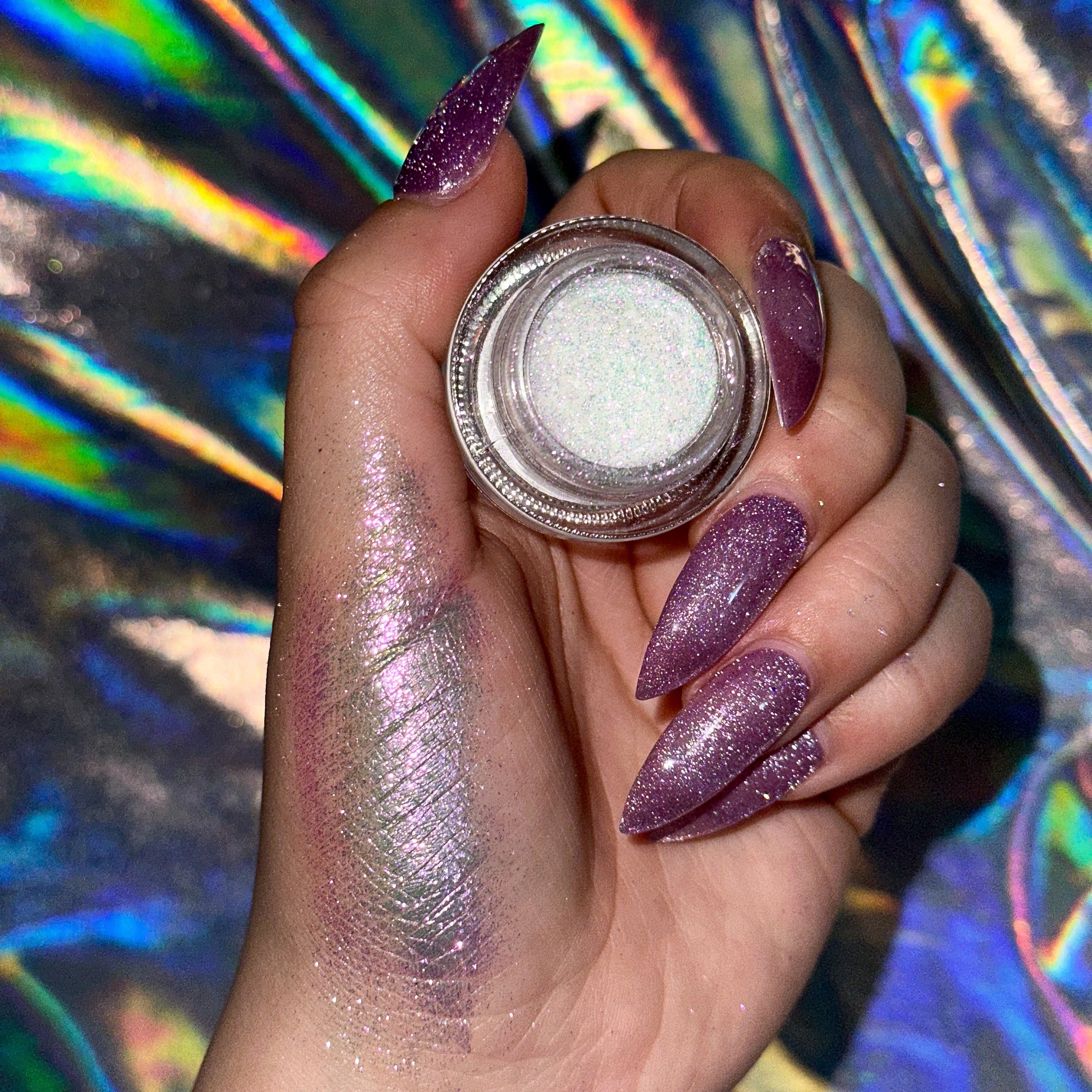 Wonderlust Loose Eyeshadow
