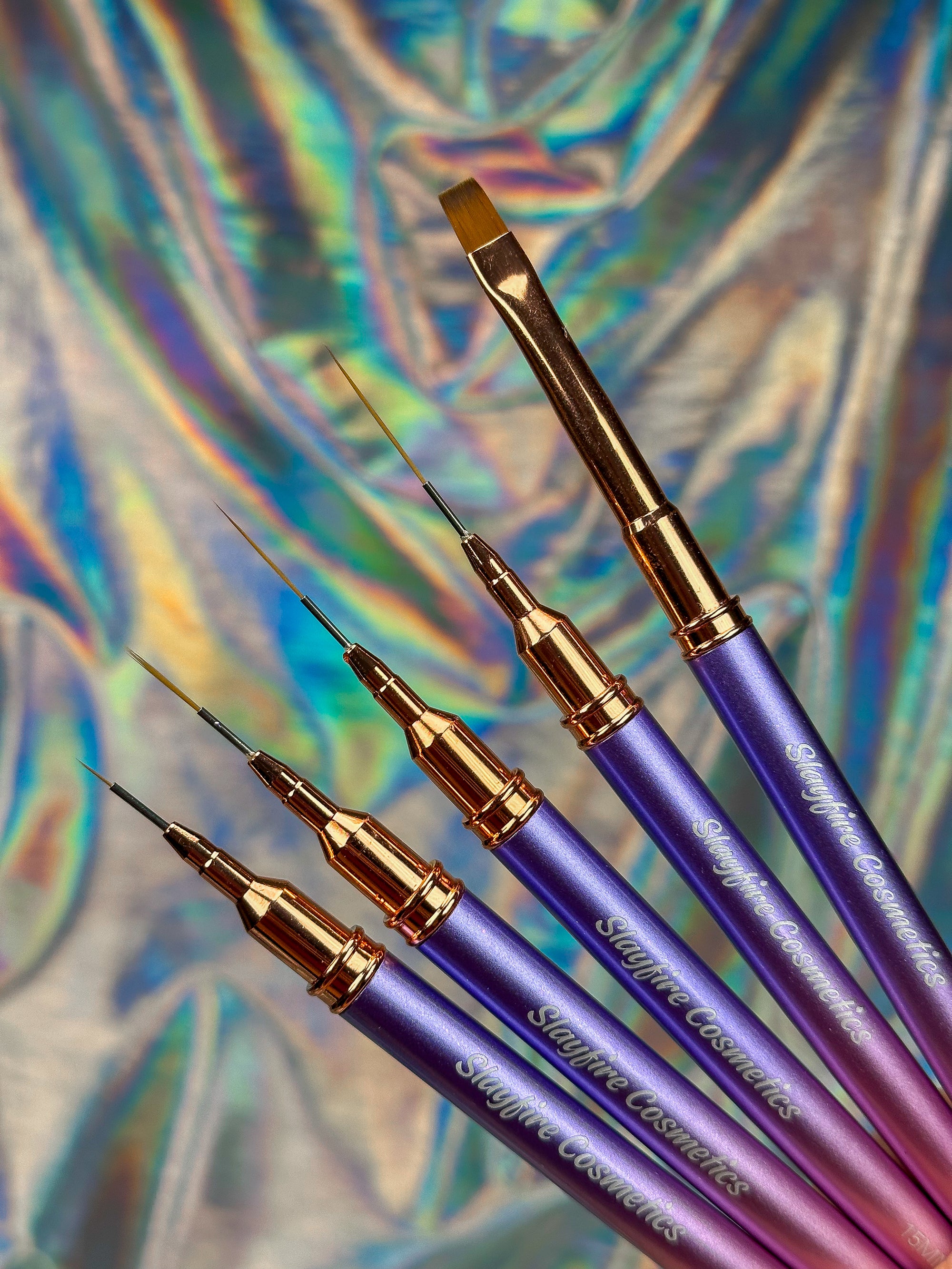 Graphic Liner Brush Set
