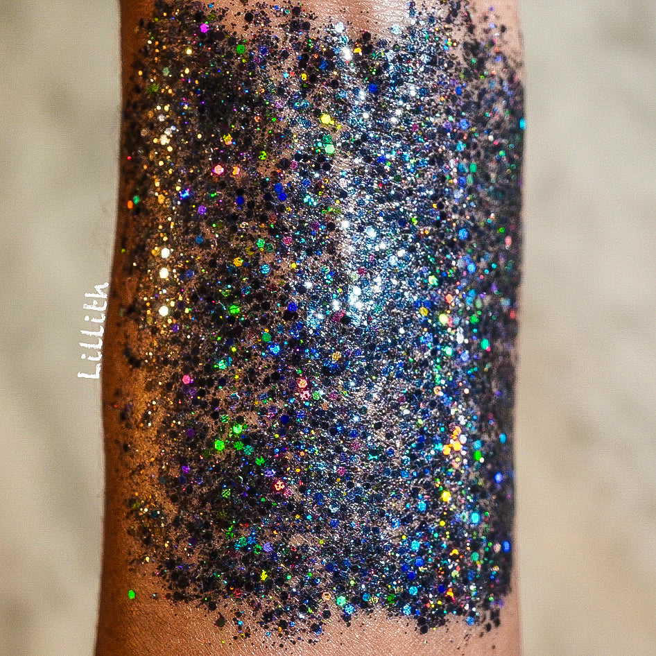 Lillith Glitter Gel by Lillith Van Buren