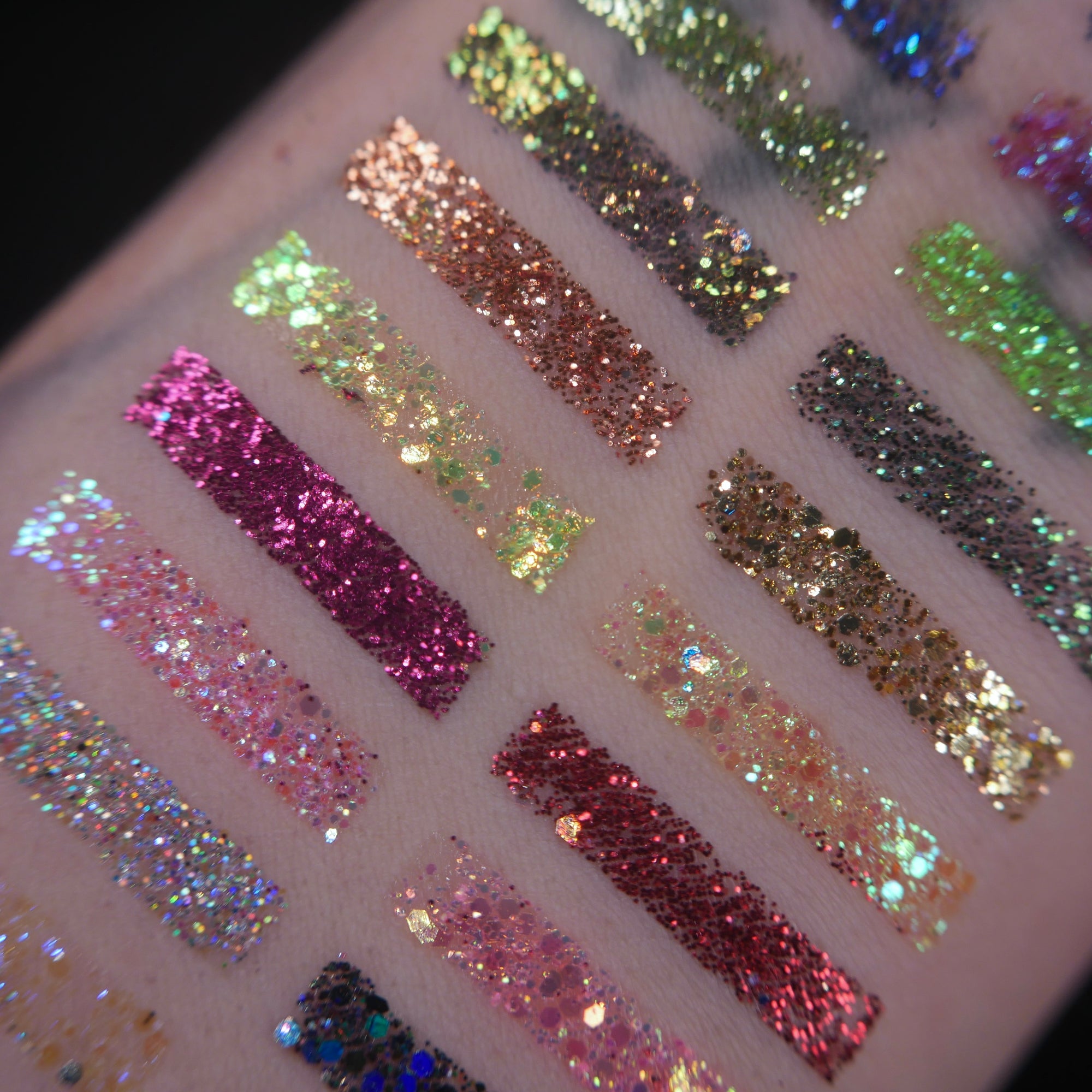Across the Glitterverse - Mini 24-Color Glitter Palette