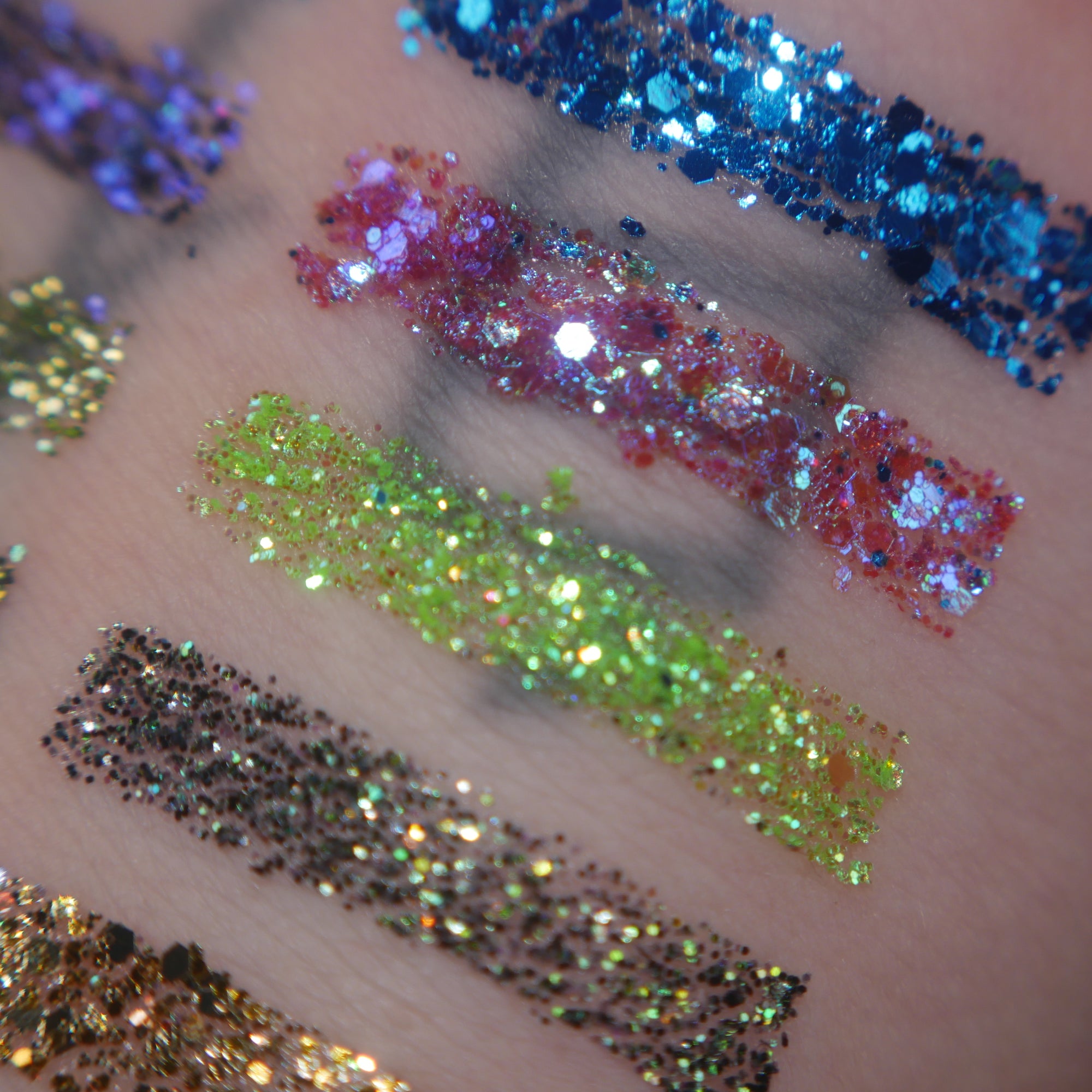 Across the Glitterverse - Mini 24-Color Glitter Palette