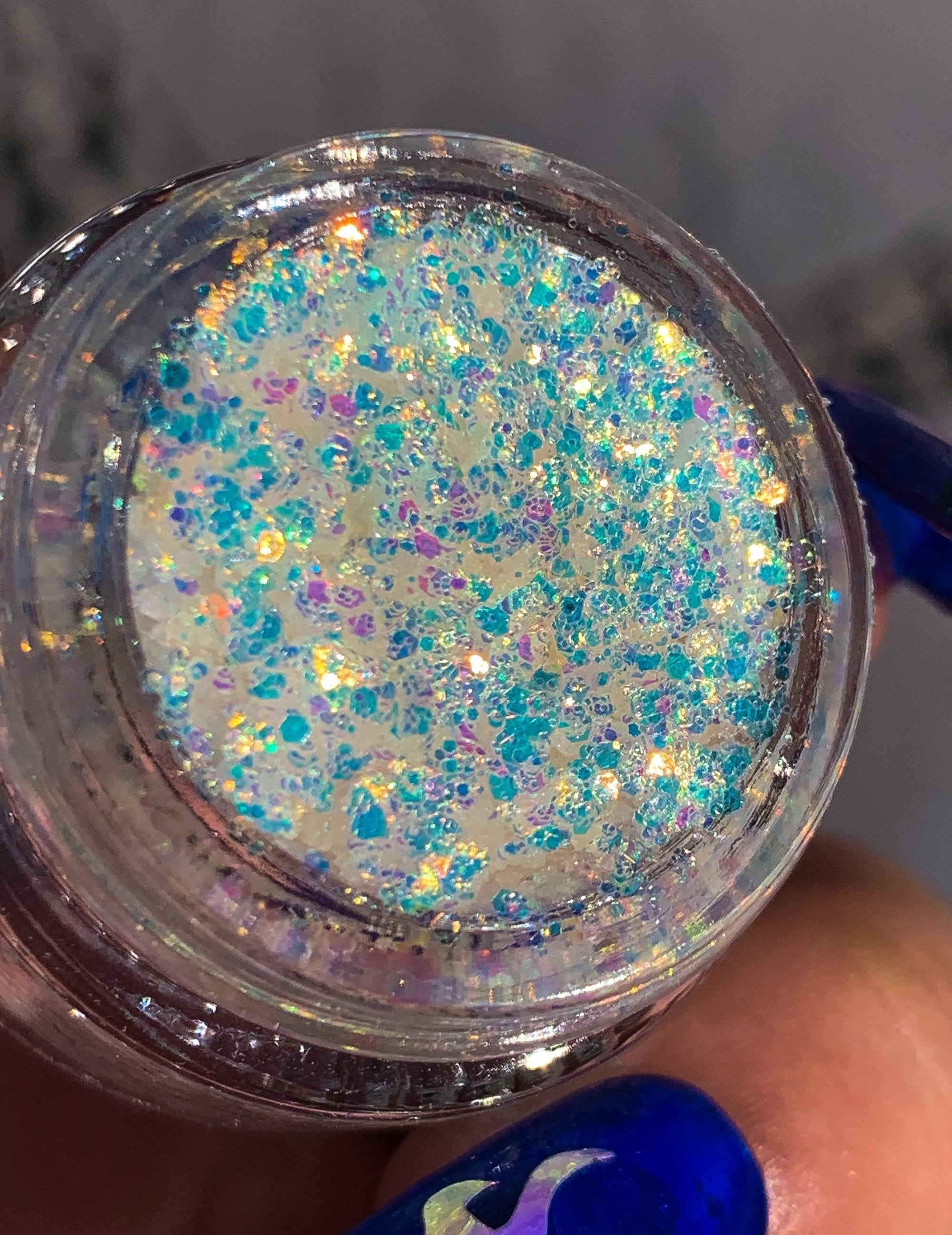 Snopal Glitter Gel - slayfirecosmetics