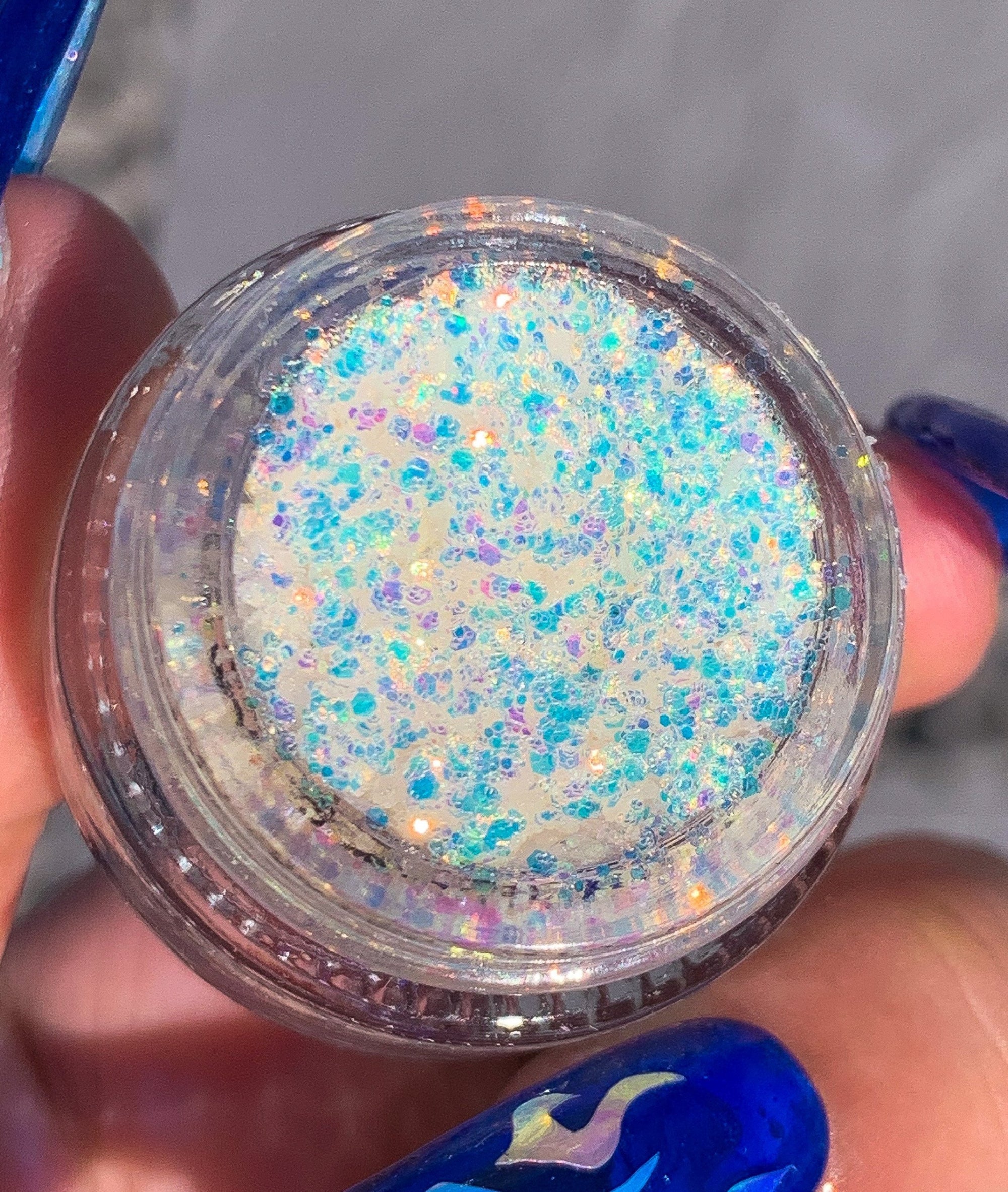 Snopal Glitter Gel - slayfirecosmetics