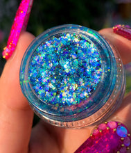 Load image into Gallery viewer, Sully Glitter Gel - slayfirecosmetics
