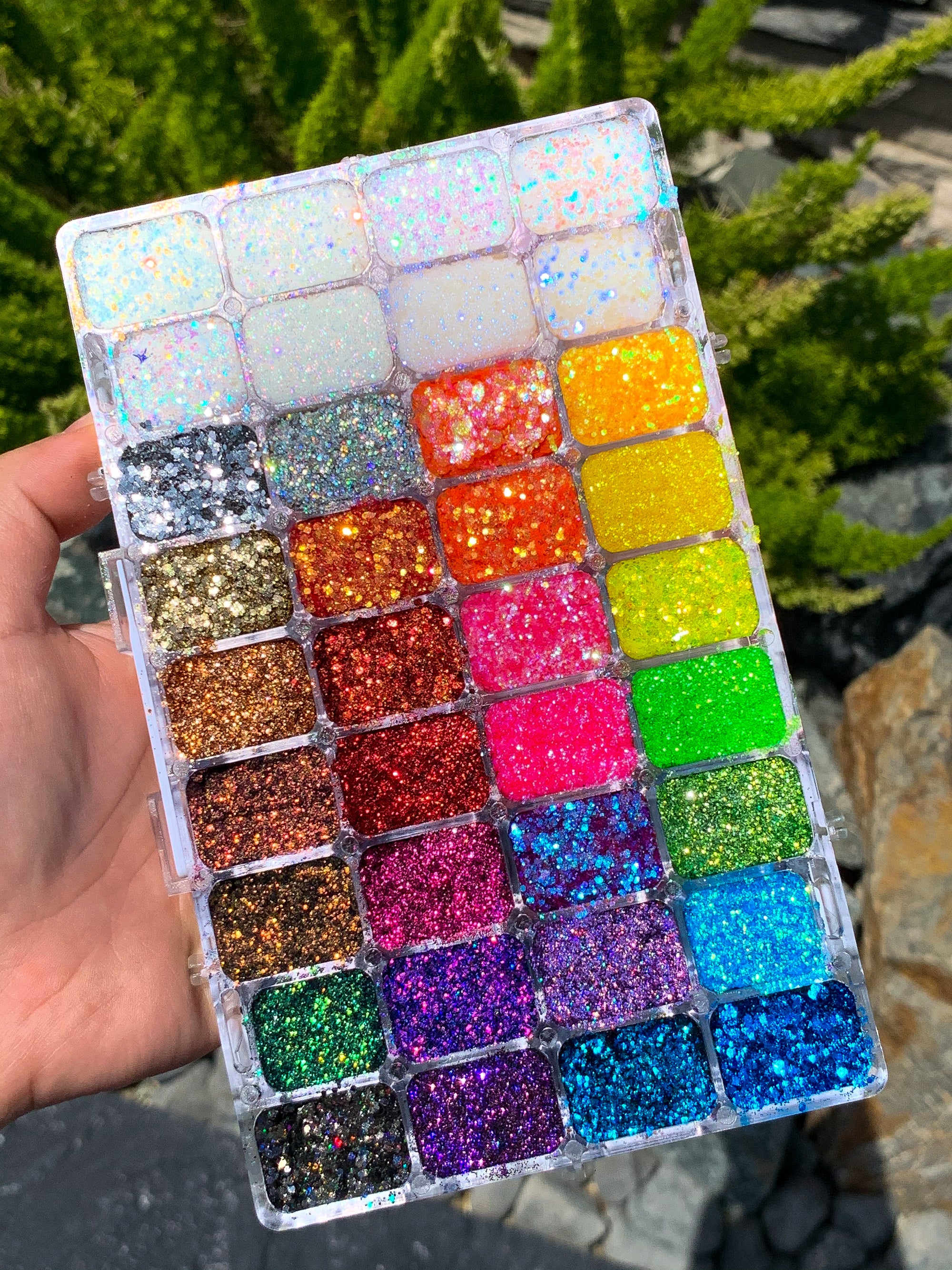 Holy Grail Glitter Palette