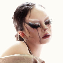 Load image into Gallery viewer, Silver Tongue Glitter Gel
