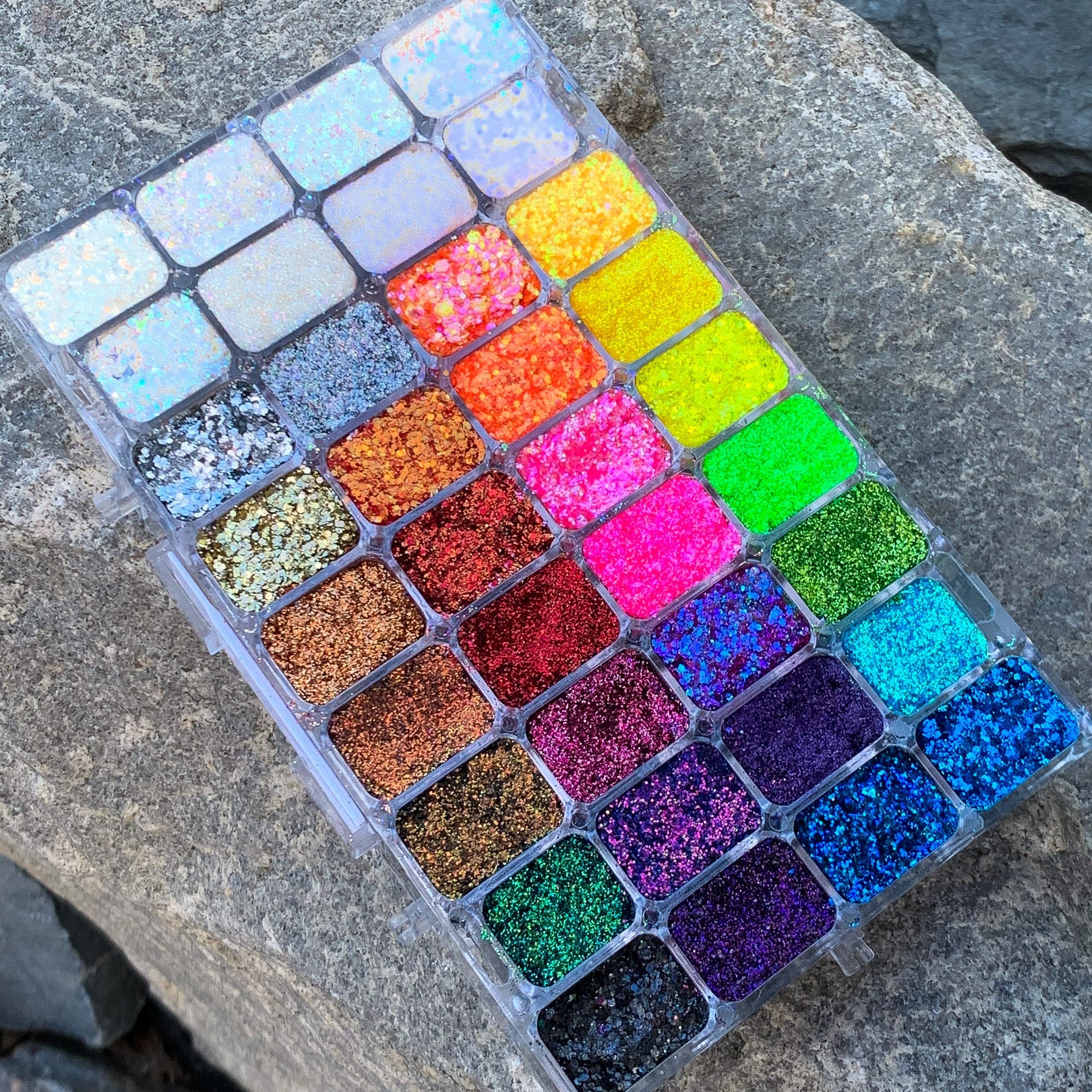 Holy Grail Glitter Palette