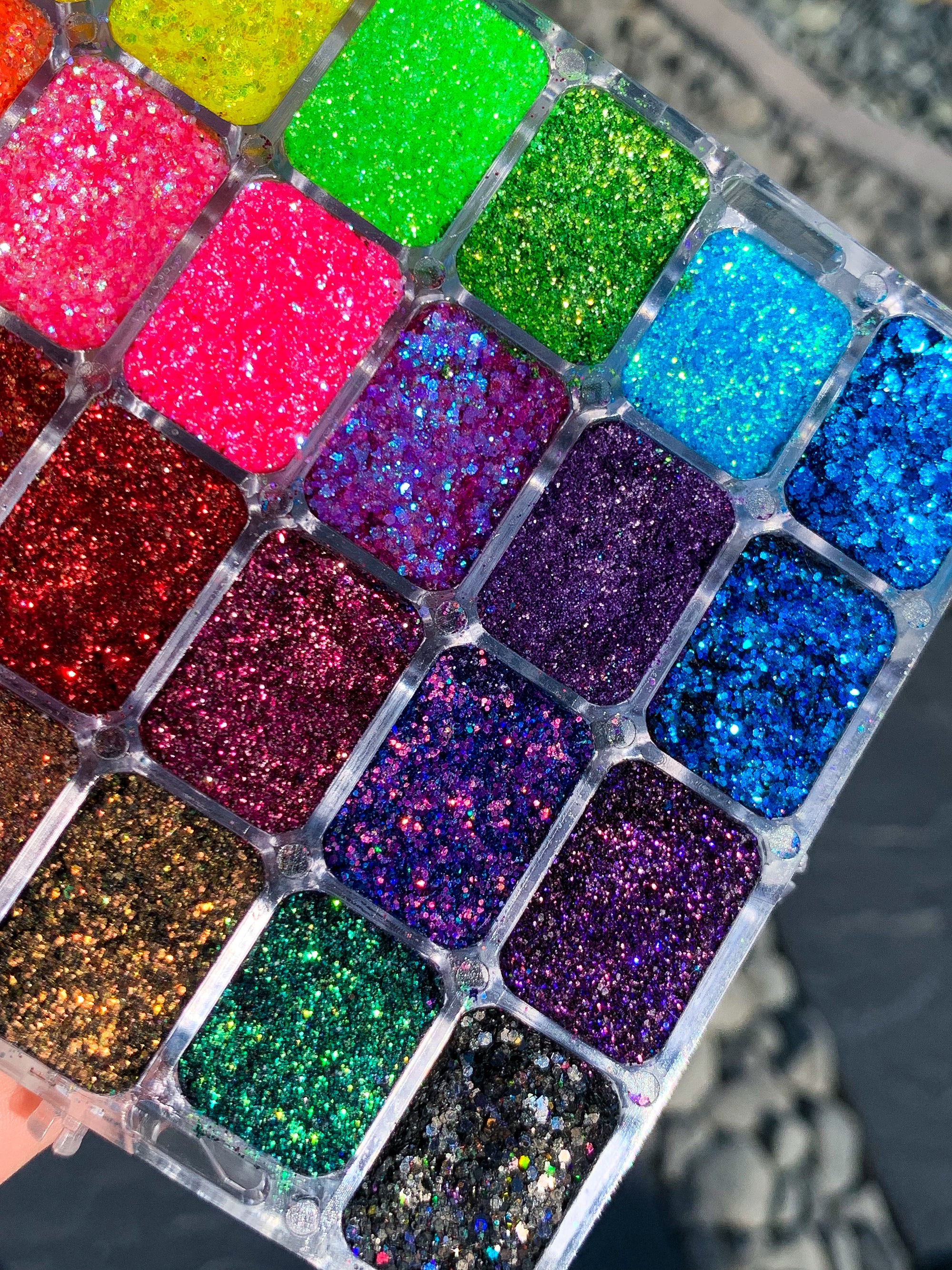 Holy Grail Glitter Palette