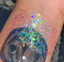 Load image into Gallery viewer, Confetti Club Glitter Gel (Chonky)
