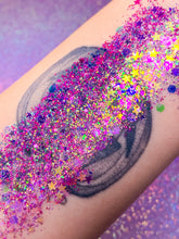 Load image into Gallery viewer, Slayfire Glitter Gel (4th anniversary)
